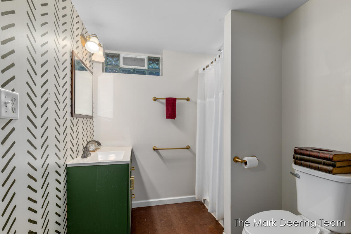 107 Elm Street Allegan MI 49010