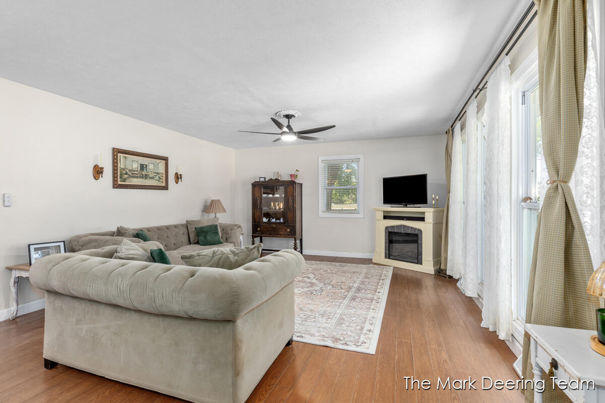 107 Elm Street Allegan MI 49010