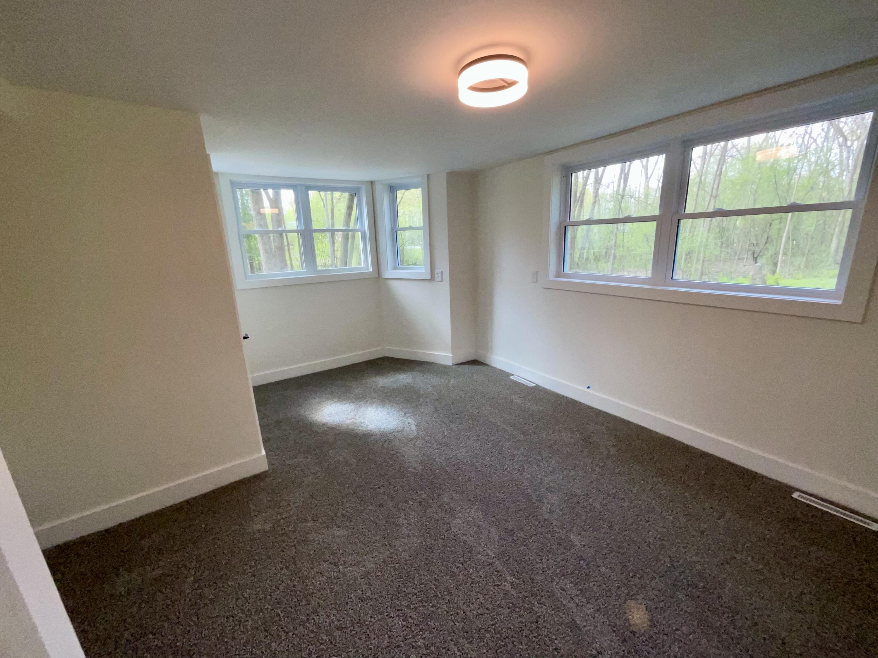 2737 Meadowvale Drive SE Grand Rapids MI 49506