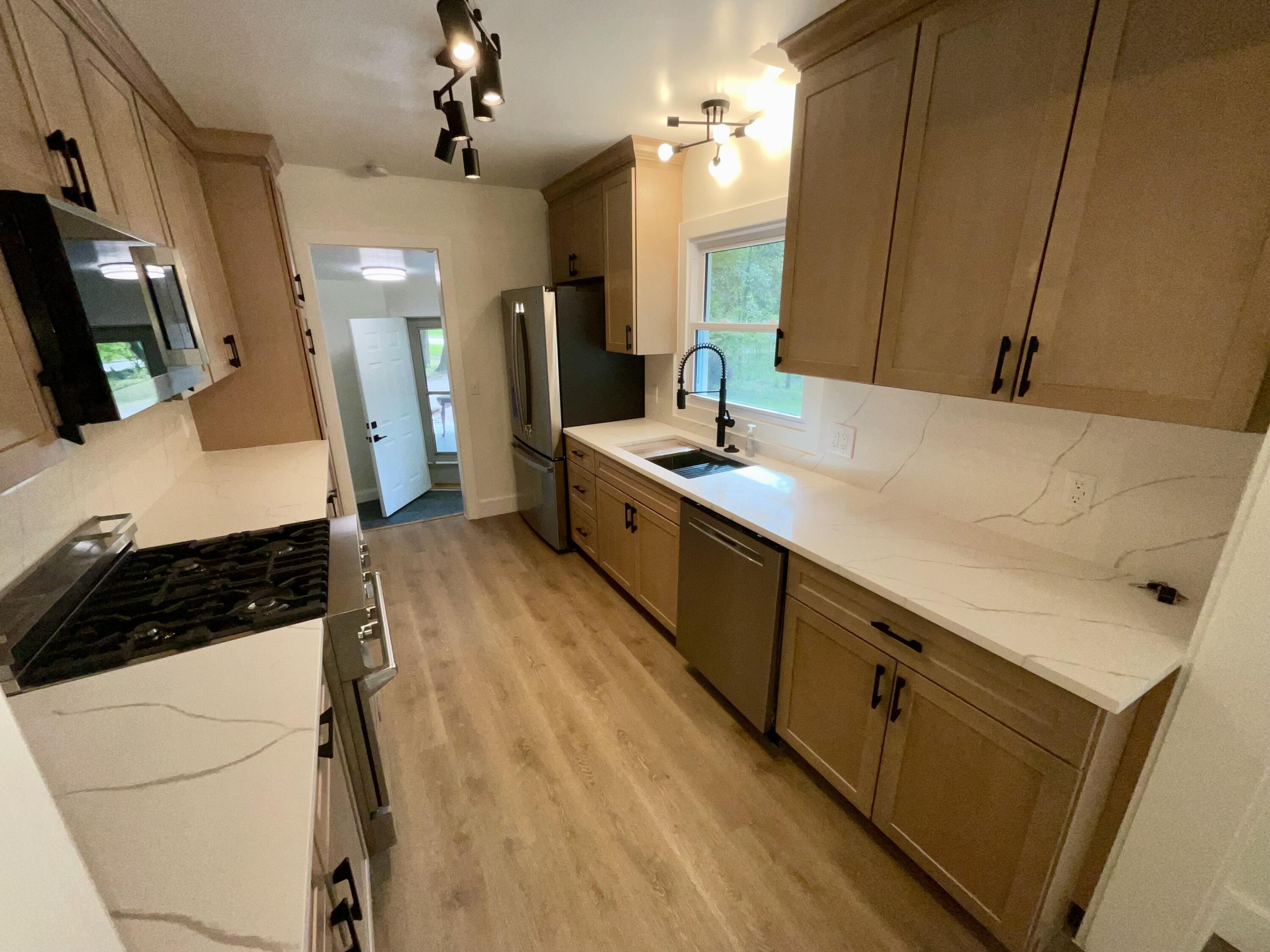 2737 Meadowvale Drive SE Grand Rapids MI 49506