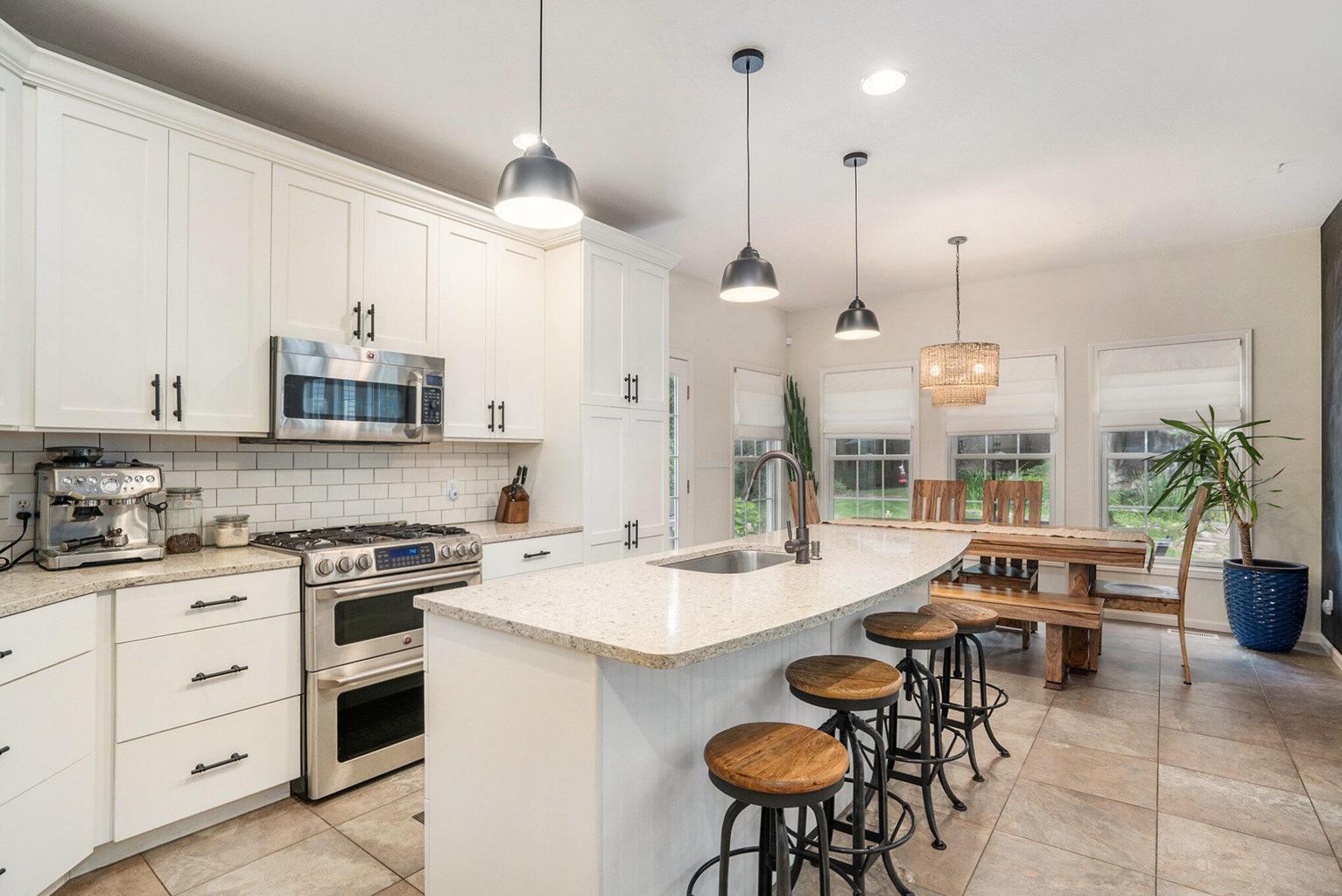 6390 Shugarbush Trail Kalamazoo MI 49009