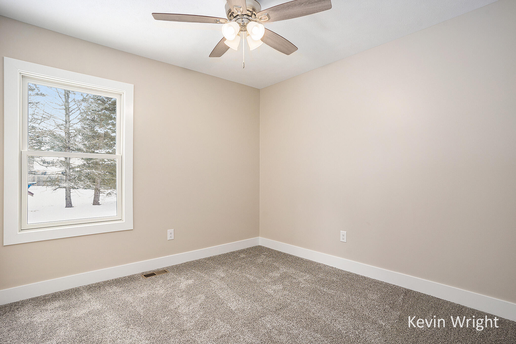 877 Amity Avenue Muskegon MI 49442