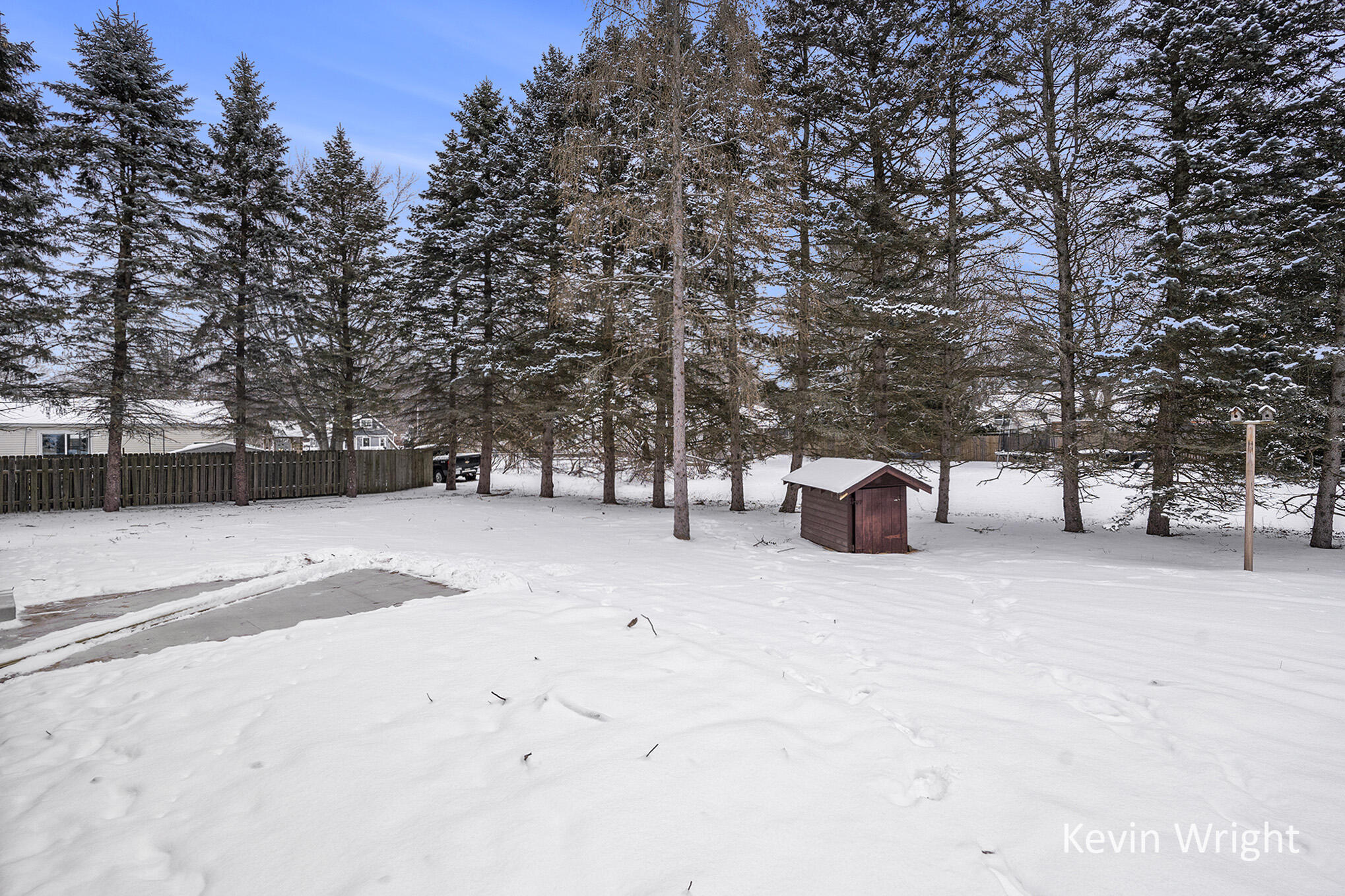 877 Amity Avenue Muskegon MI 49442