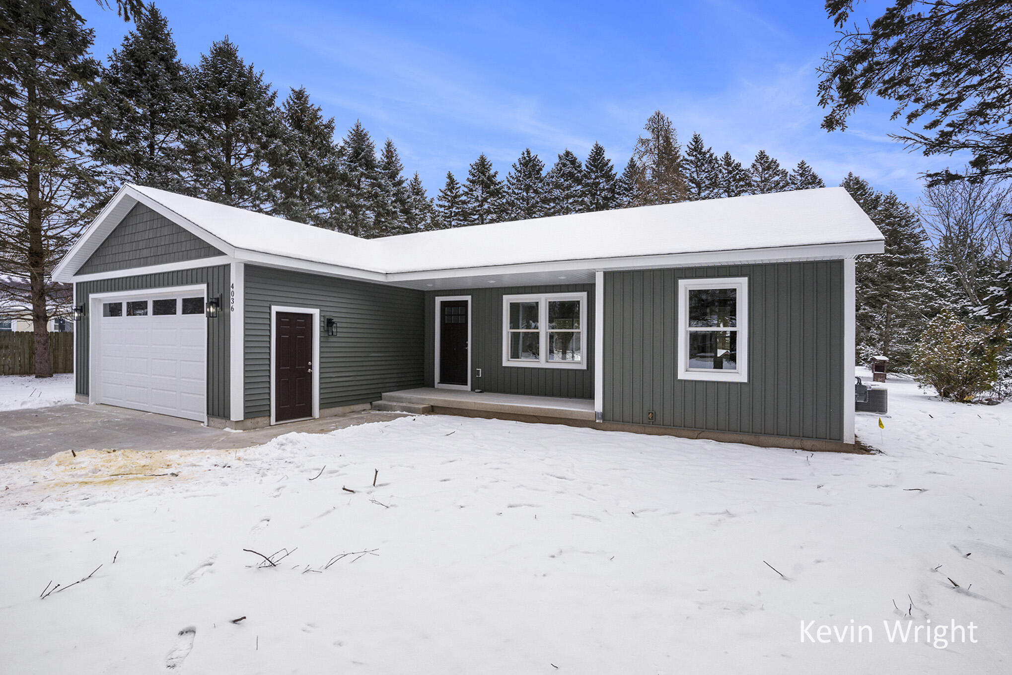 877 Amity Avenue Muskegon MI 49442