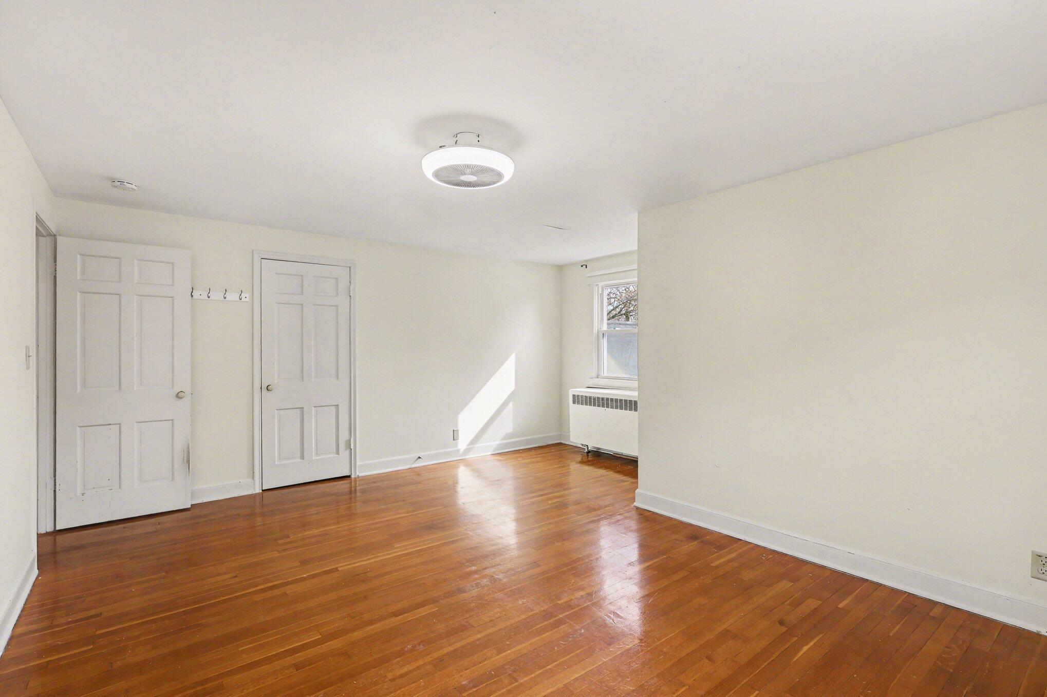 2129 Miner Avenue Muskegon MI 49441
