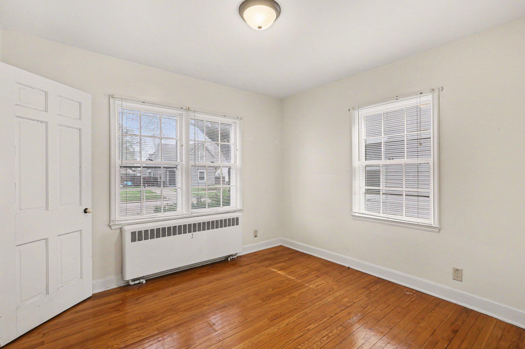 2129 Miner Avenue Muskegon MI 49441
