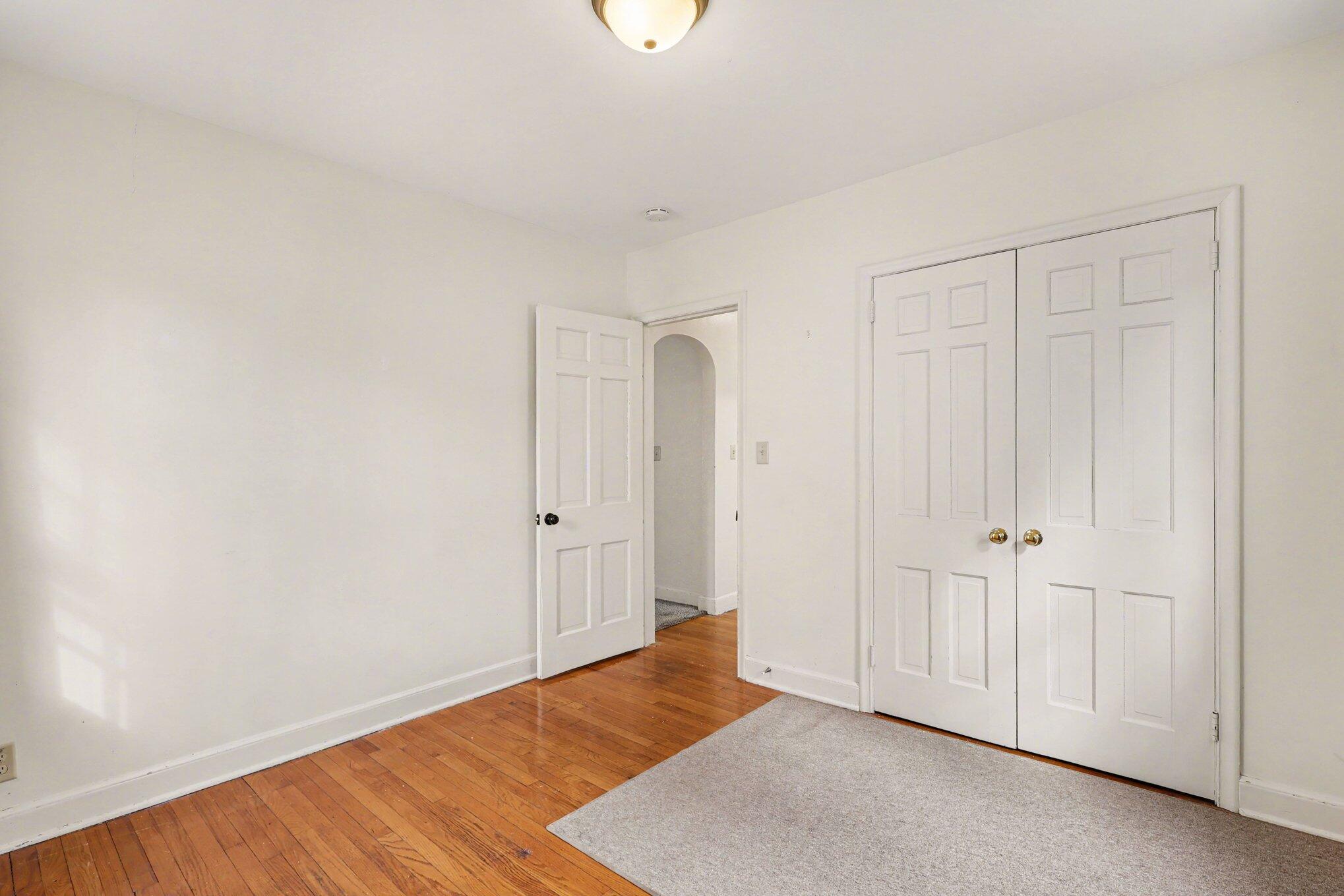 2129 Miner Avenue Muskegon MI 49441