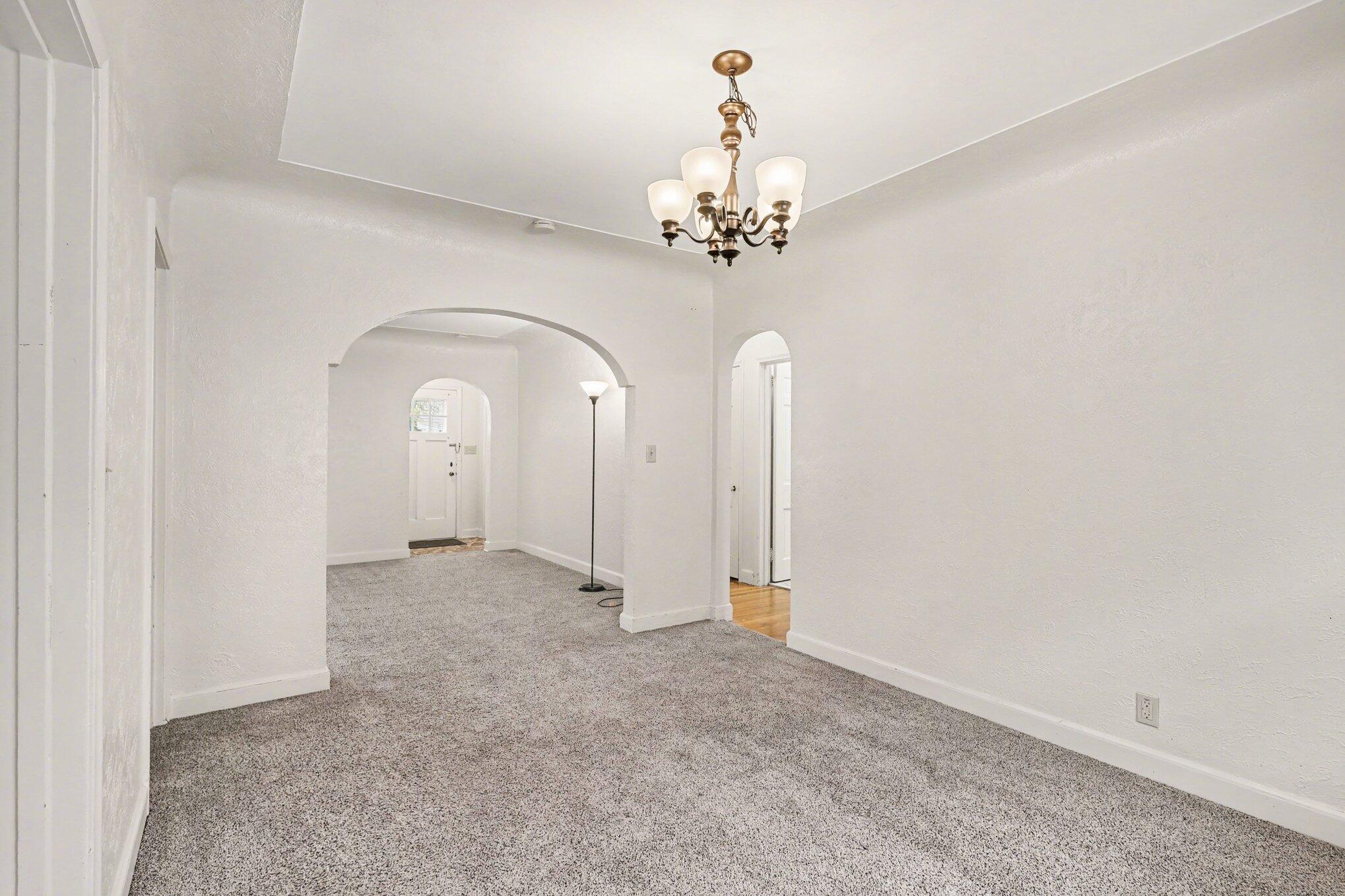 2129 Miner Avenue Muskegon MI 49441