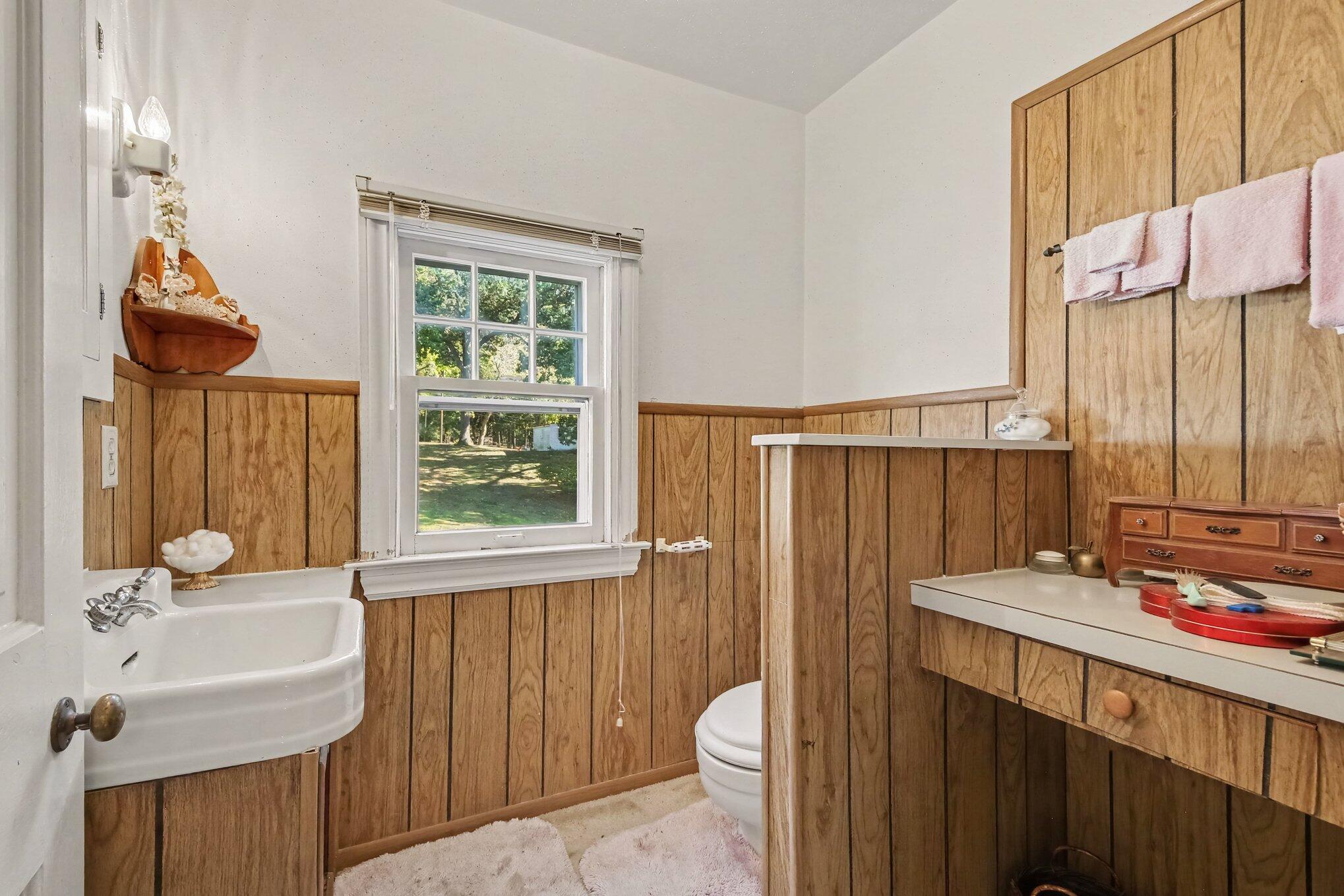 716 Maridell Avenue NW Grand Rapids MI 49504