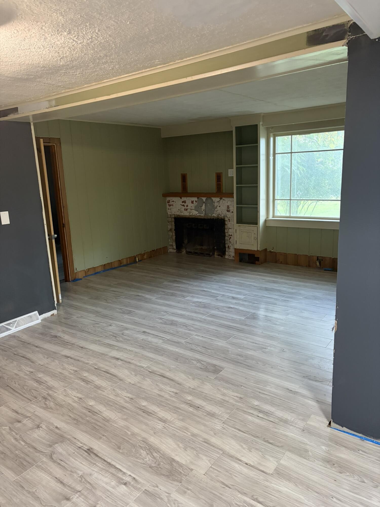 569 Porter Road Norton Shores MI 49441