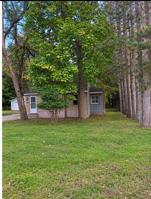 569 Porter Road Norton Shores MI 49441