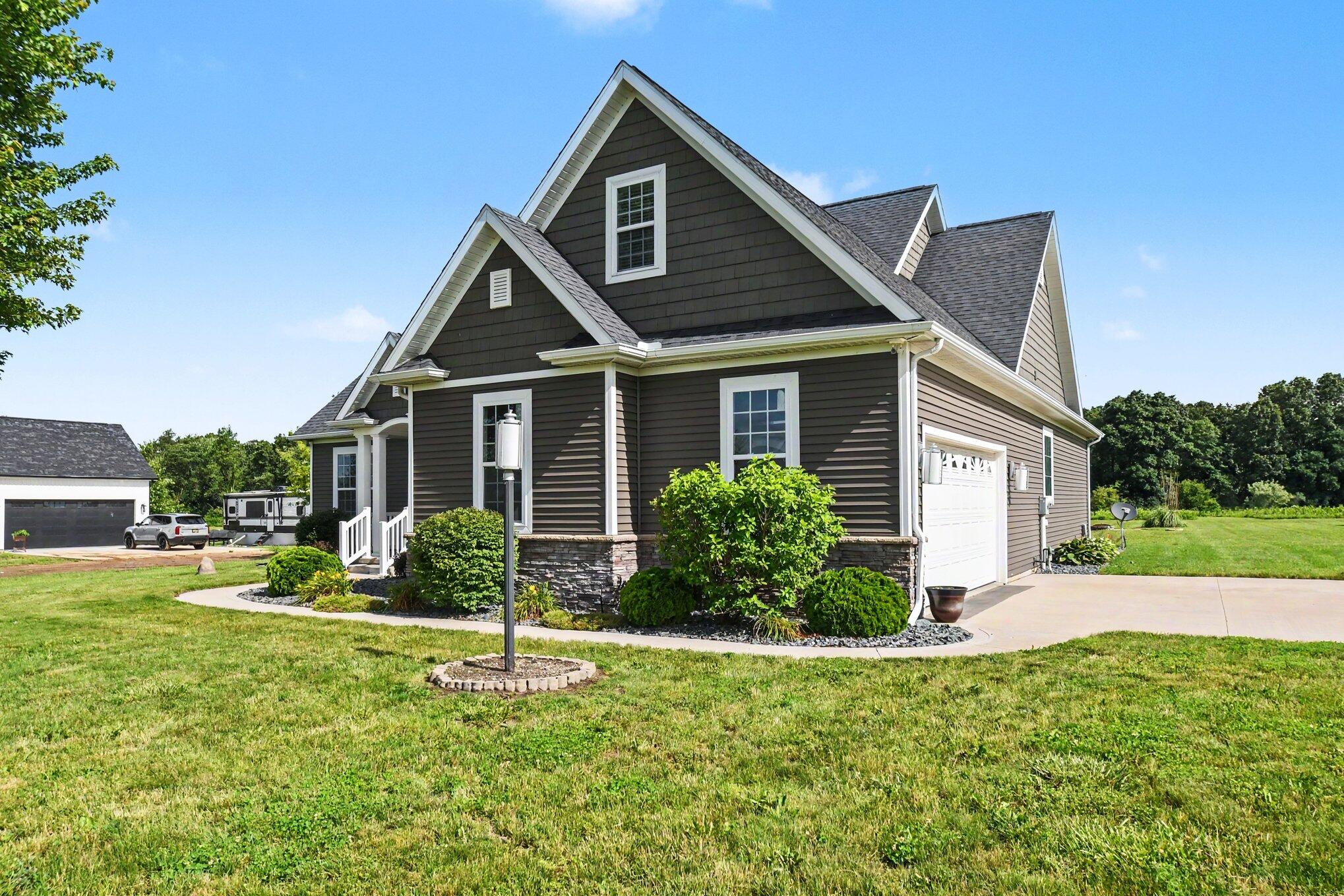 3181 Chamberlain Road Buchanan MI 49107