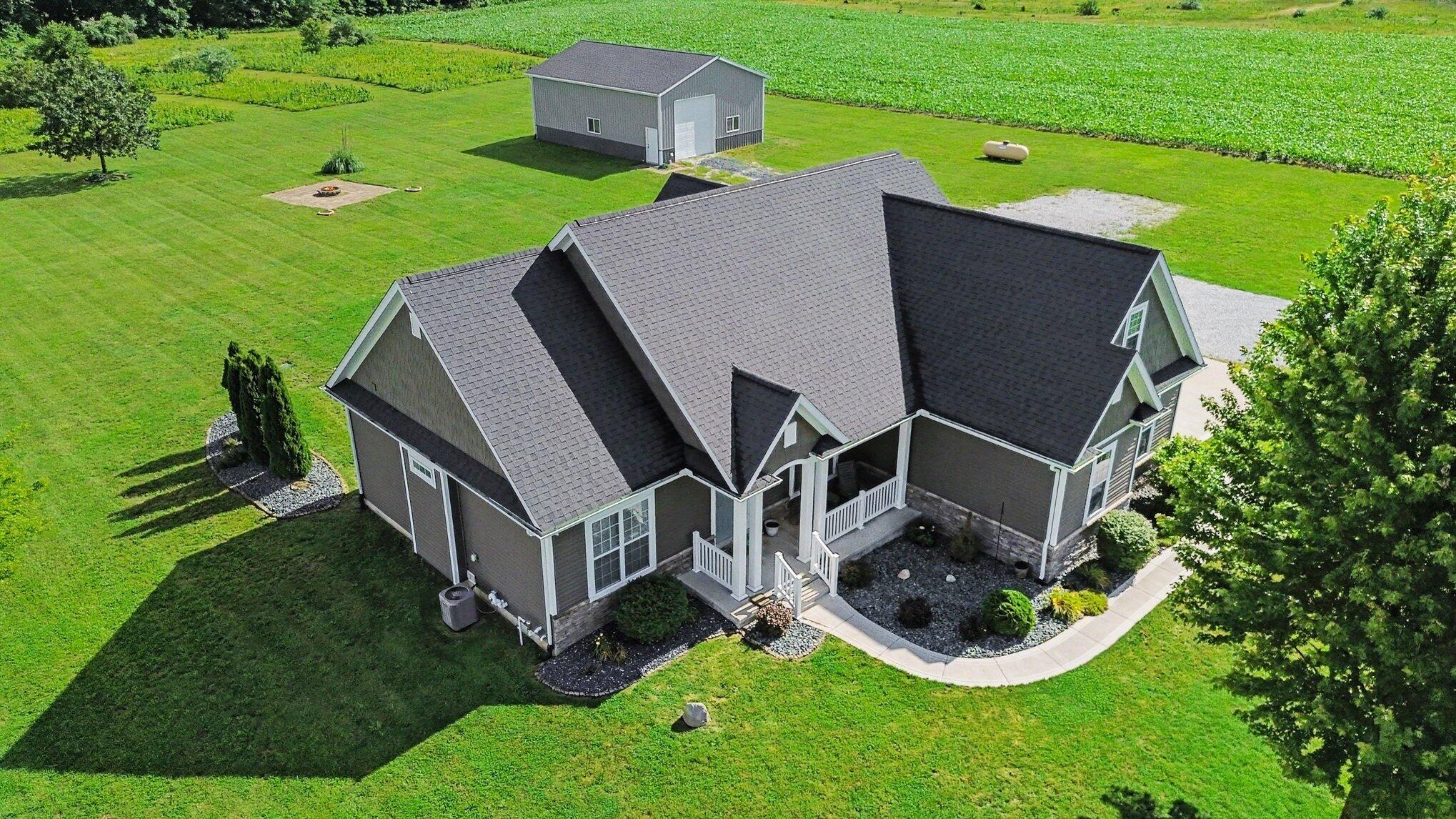 3181 Chamberlain Road Buchanan MI 49107