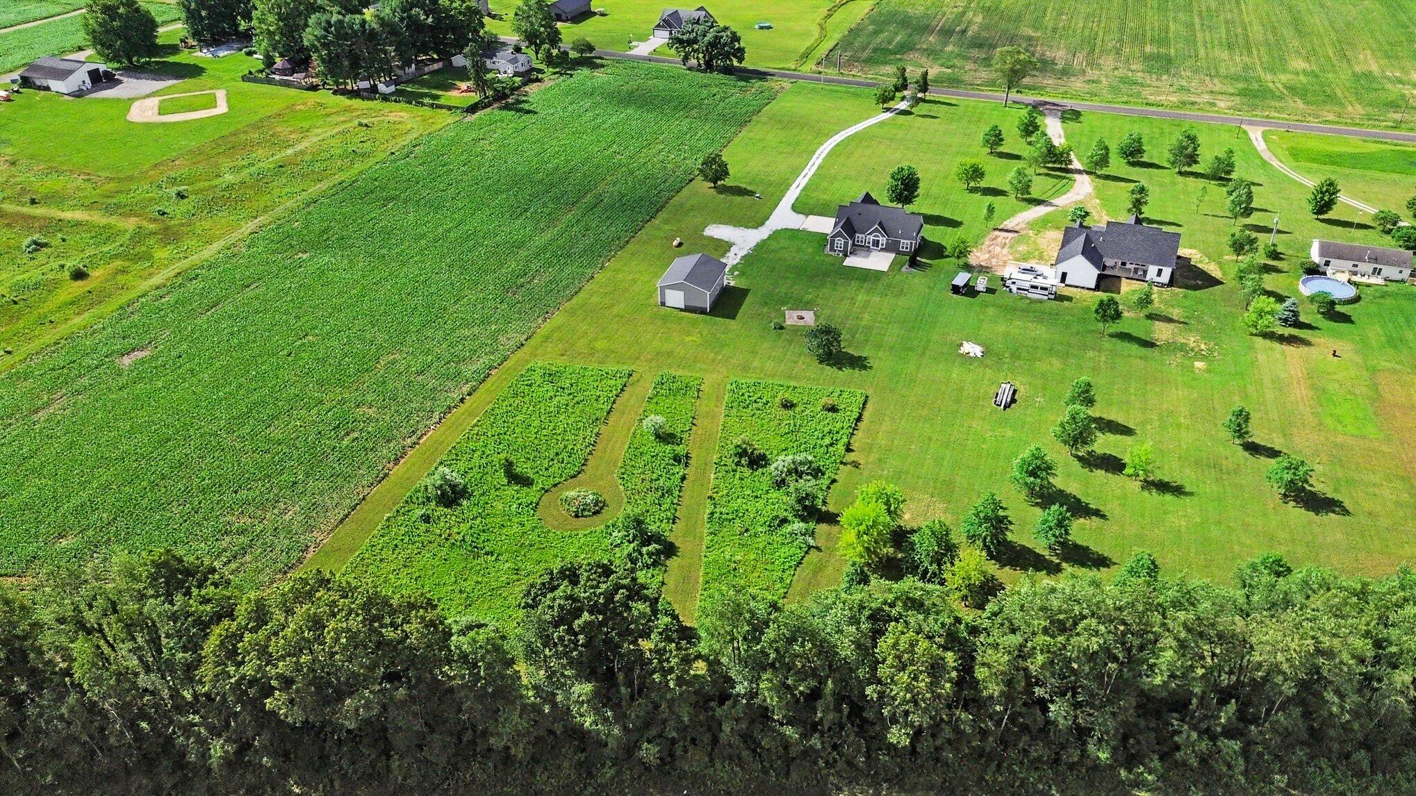 3181 Chamberlain Road Buchanan MI 49107