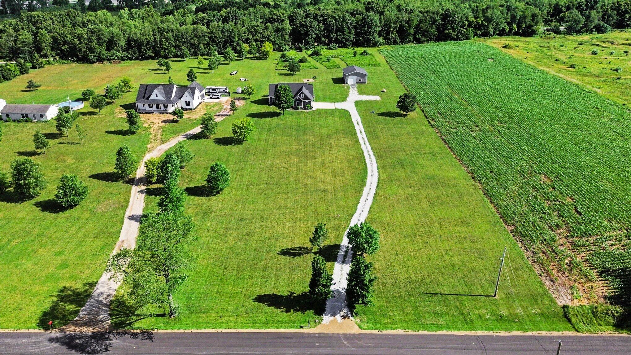3181 Chamberlain Road Buchanan MI 49107
