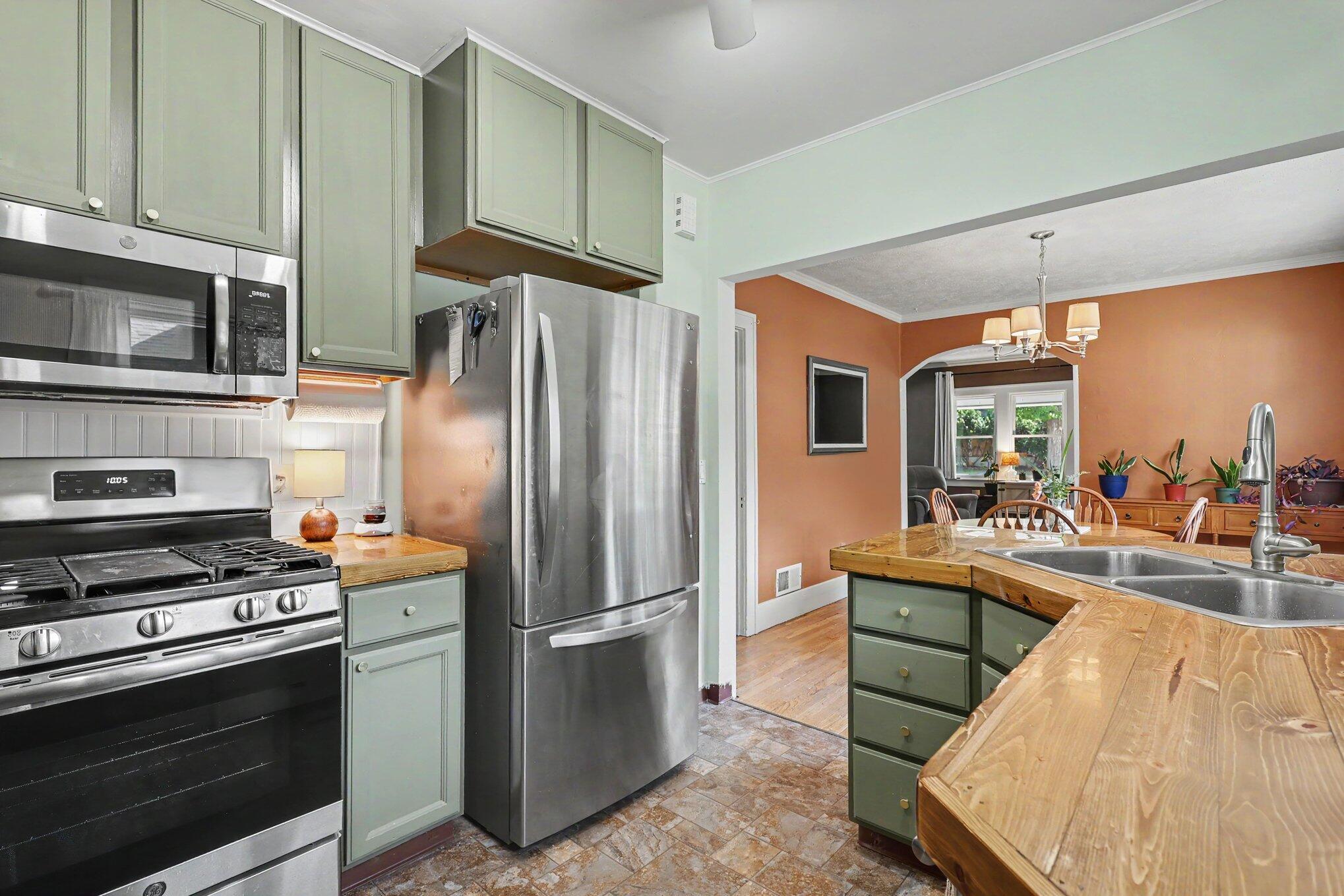1819 Nelson Avenue SE Grand Rapids MI 49507