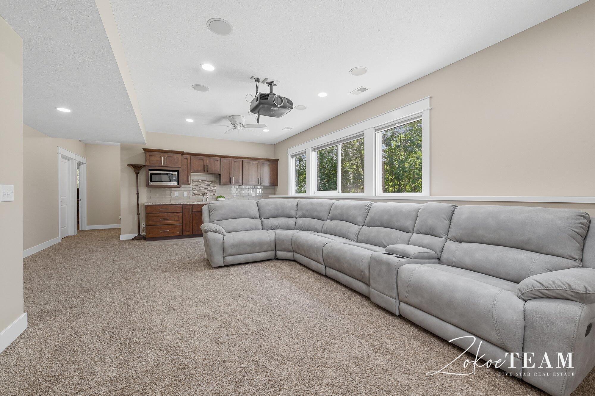 143 Maynard Avenue SW Grand Rapids MI 49534