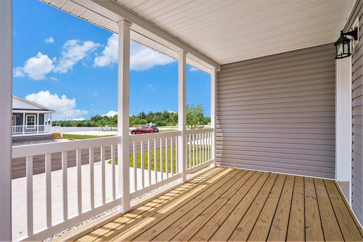 1283 E Ellis Road Norton Shores MI 49441