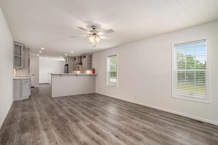 1283 E Ellis Road Norton Shores MI 49441