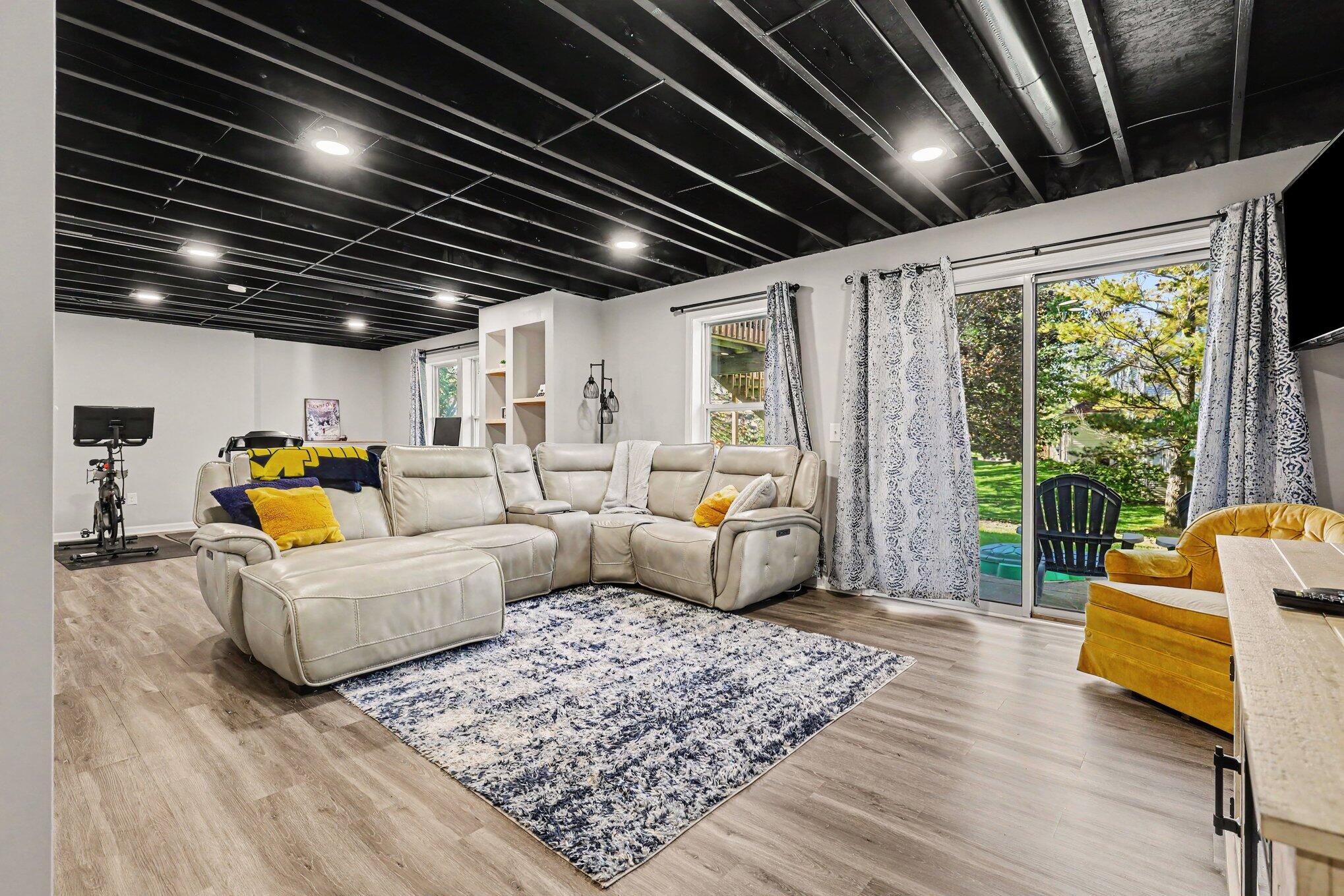 5405 Maple Hill Avenue SE Ada MI 49301