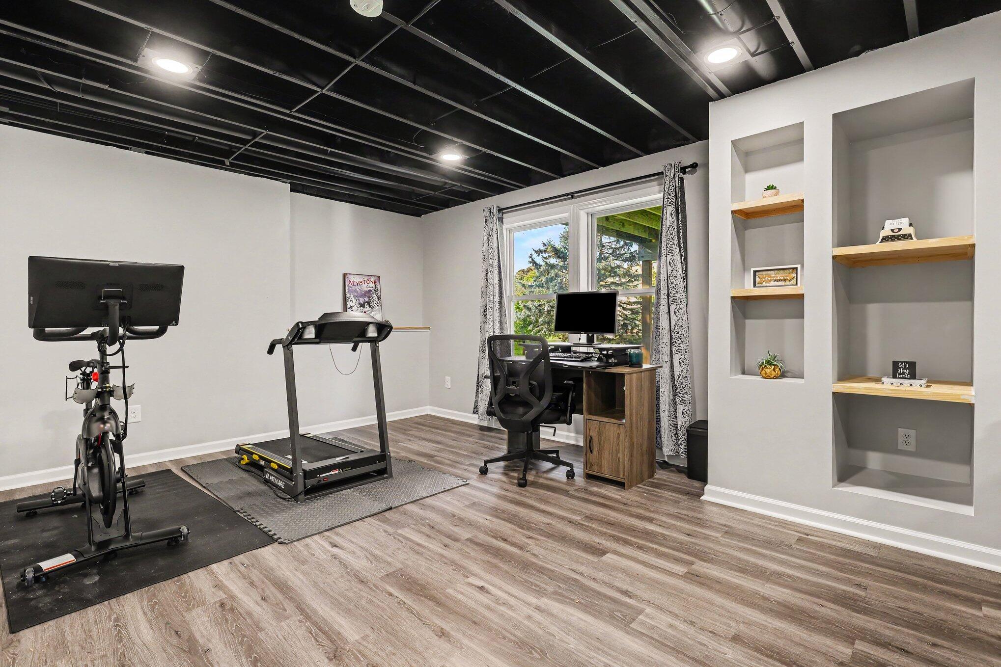 5405 Maple Hill Avenue SE Ada MI 49301