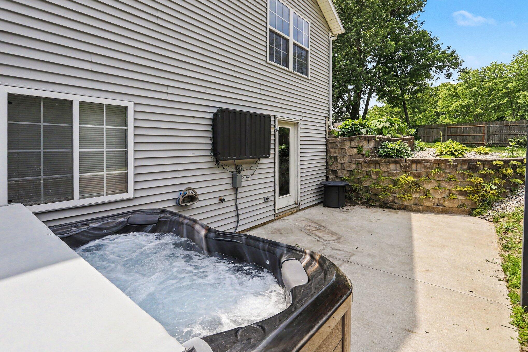 8836 Almena Drive Kalamazoo MI 49009
