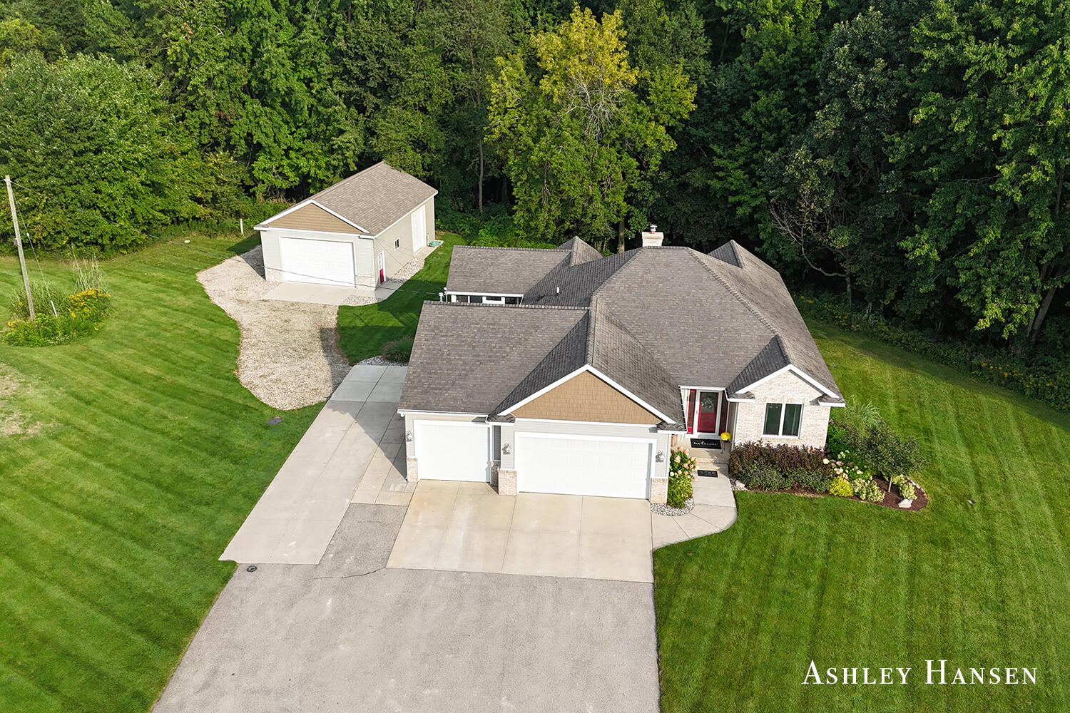 8289 Tiffany Avenue NE Rockford MI 49341