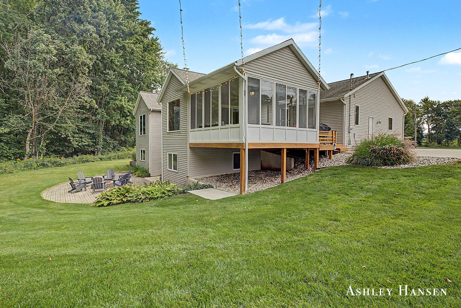 8289 Tiffany Avenue NE Rockford MI 49341