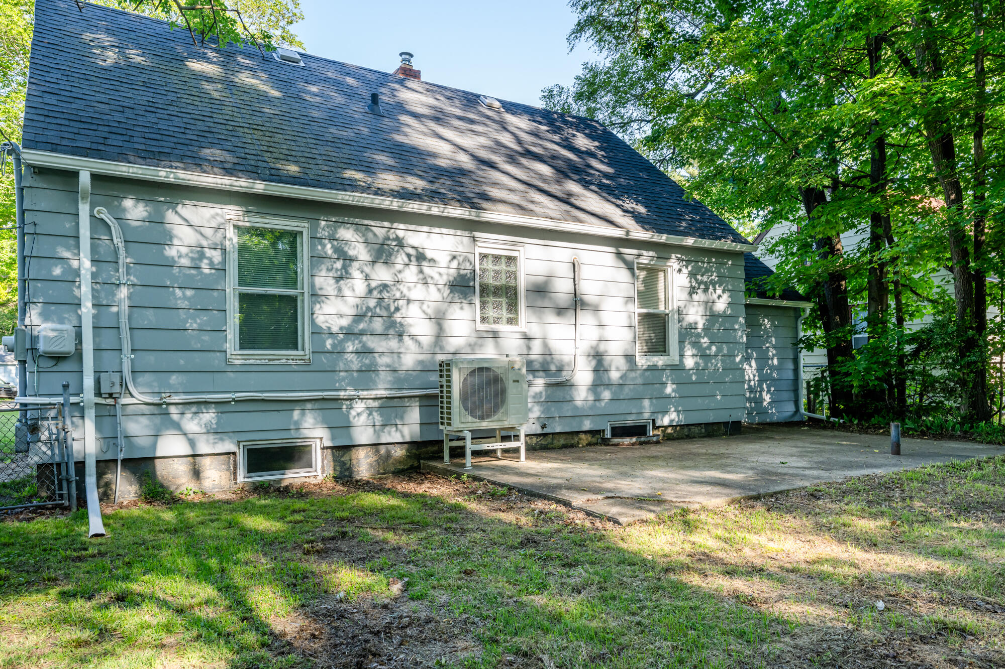 1309 Agard Avenue Benton Harbor MI 49022