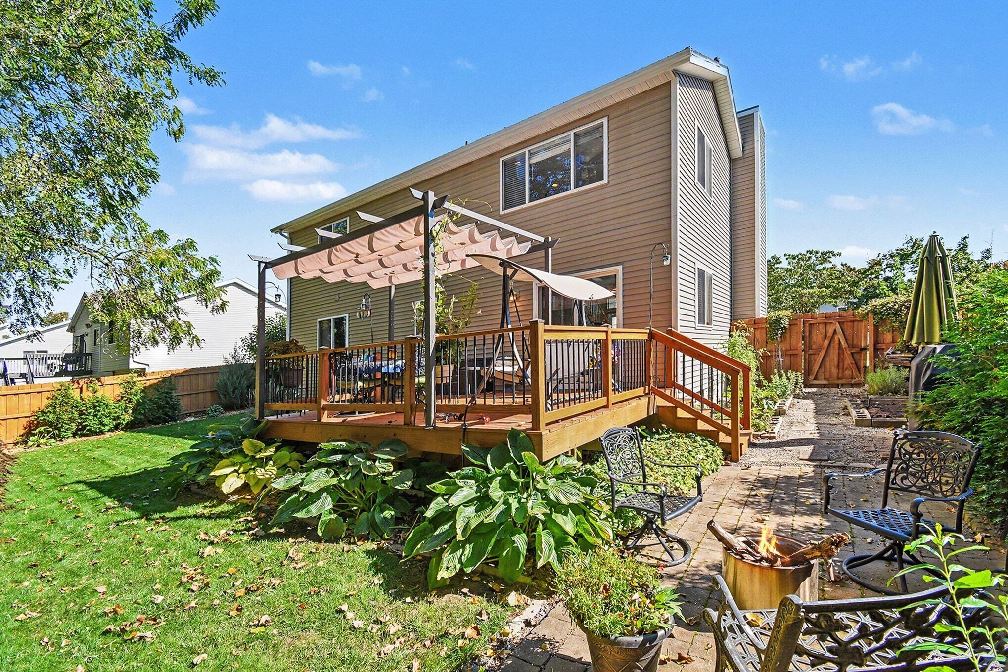 617 Avanti Street NW Grand Rapids MI 49504