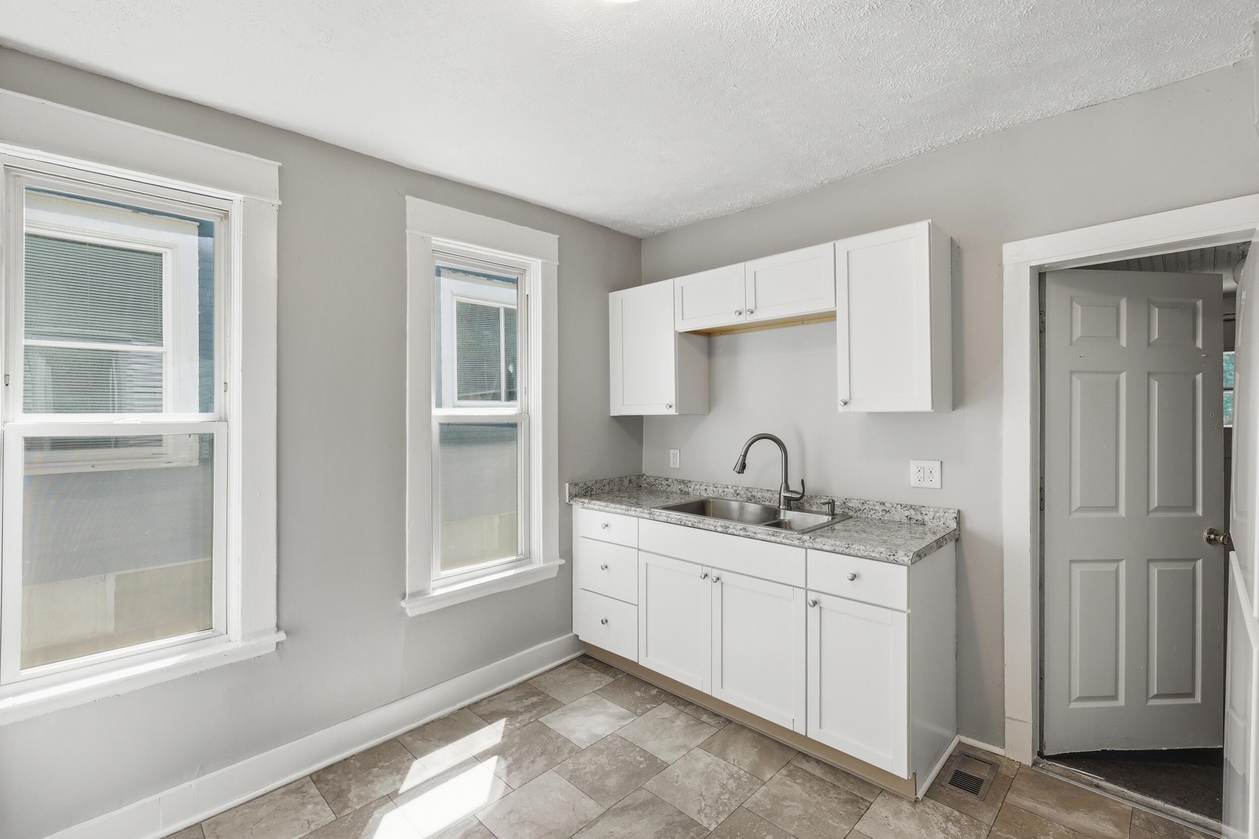 1128 Sigsbee Street SE Grand Rapids MI 49506