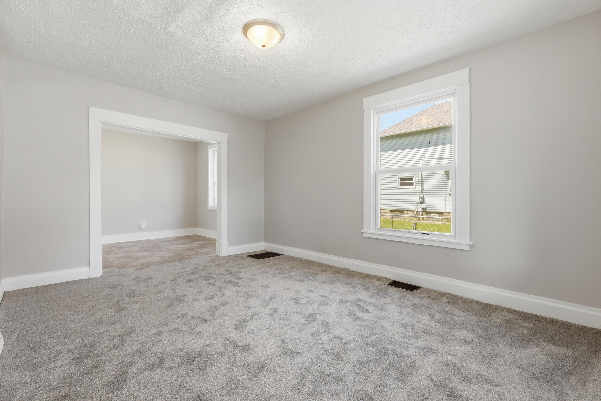 1128 Sigsbee Street SE Grand Rapids MI 49506