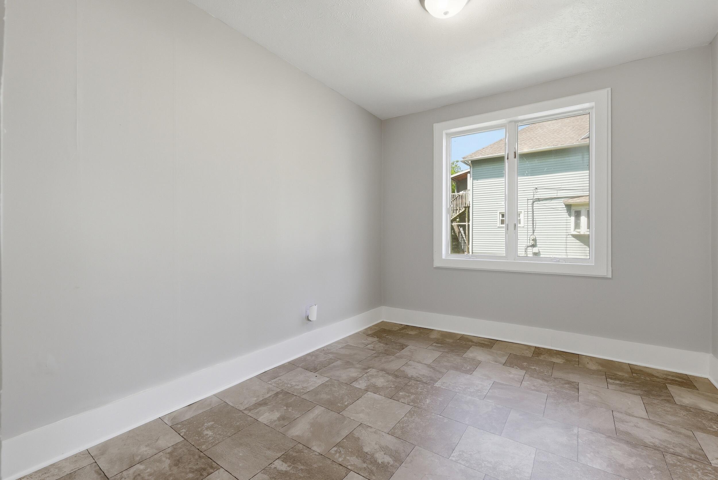 1128 Sigsbee Street SE Grand Rapids MI 49506
