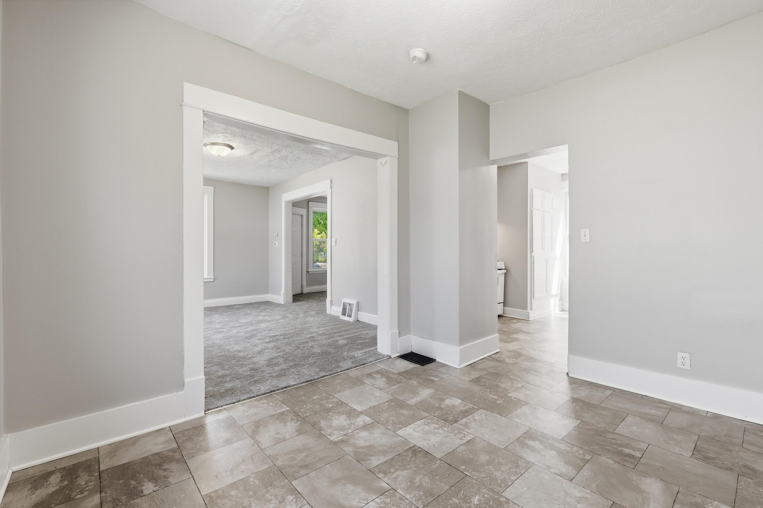 1128 Sigsbee Street SE Grand Rapids MI 49506