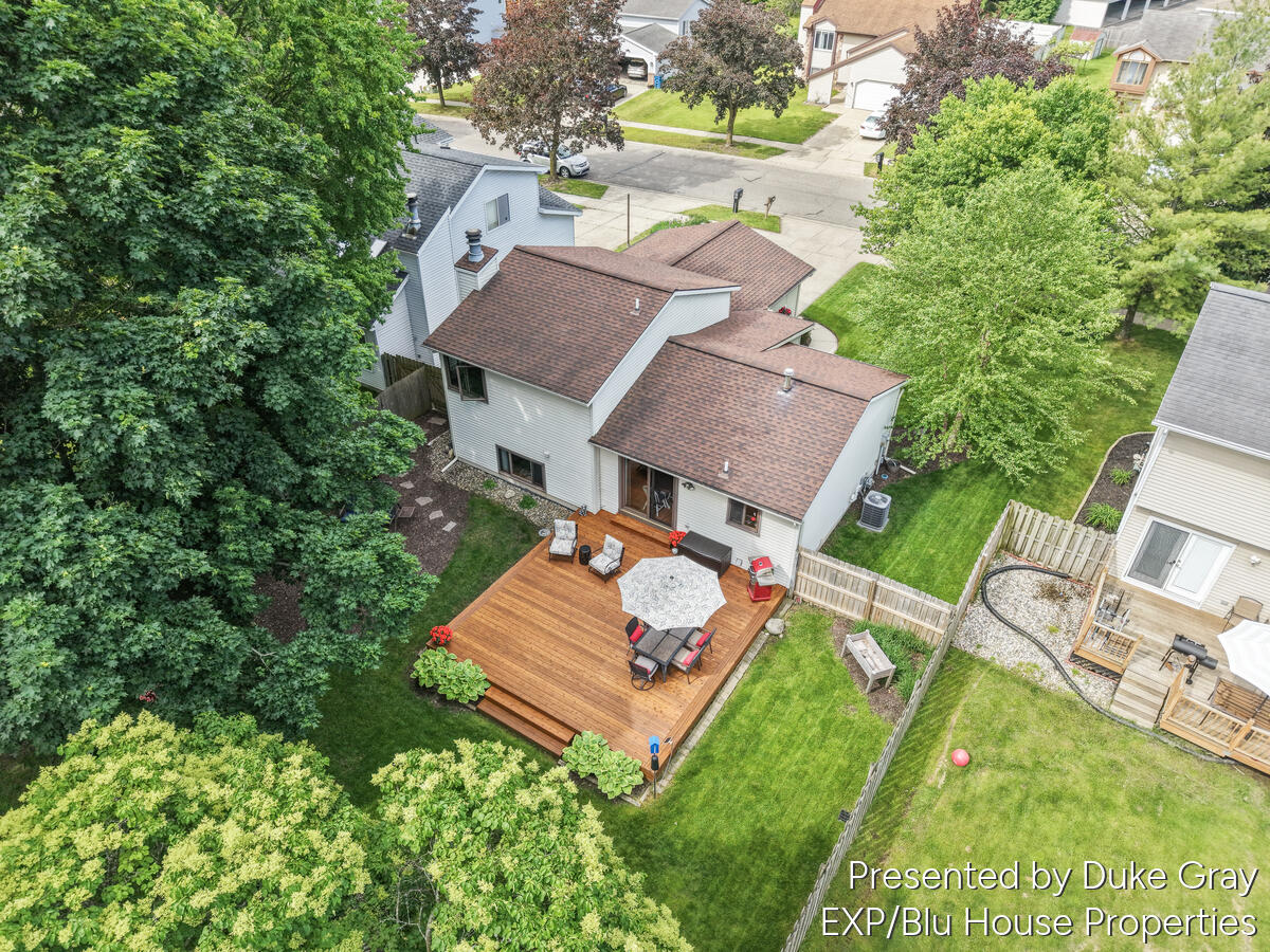 3232 Brook Trail SE Grand Rapids MI 49508