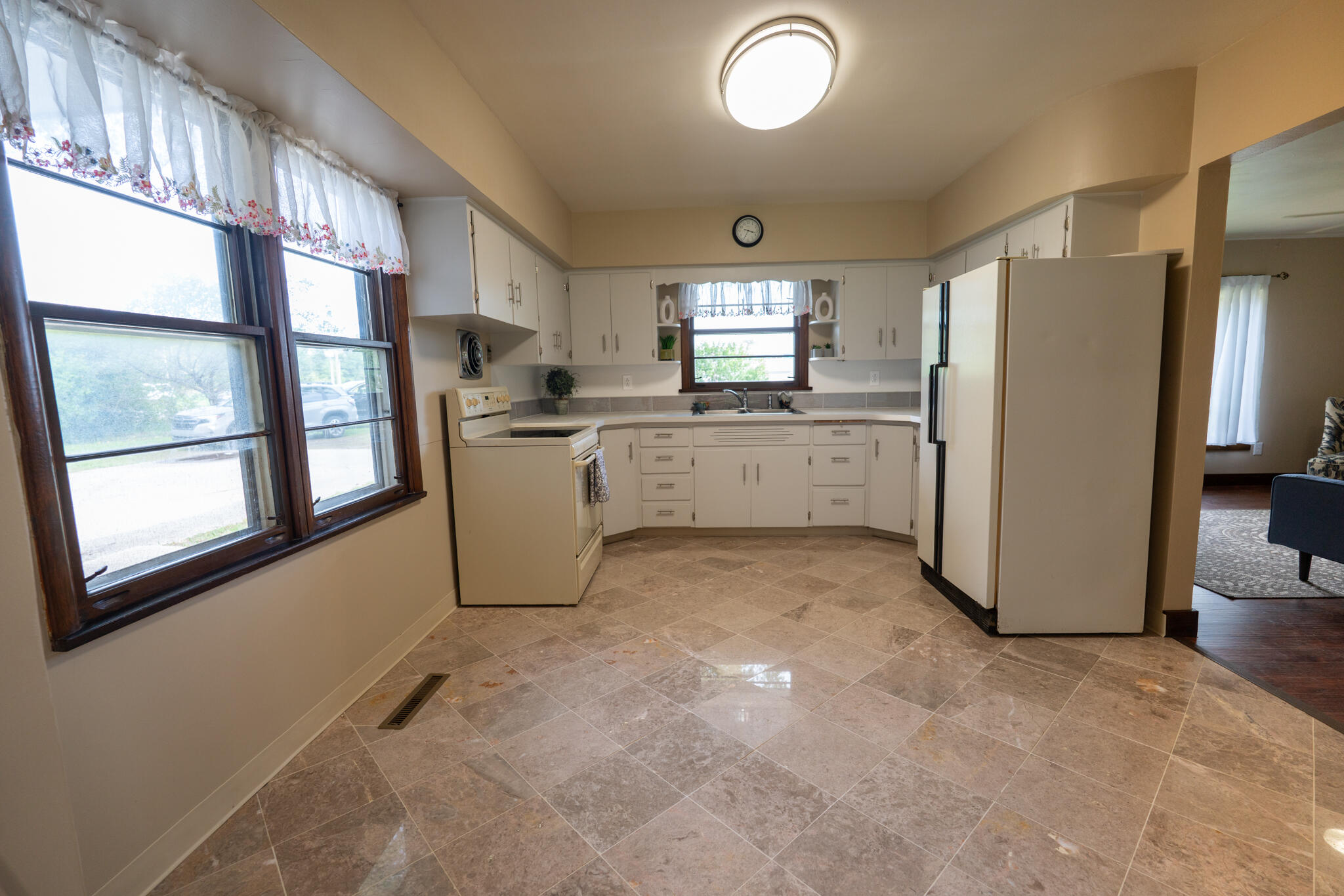 4241 136th Avenue Holland MI 49424