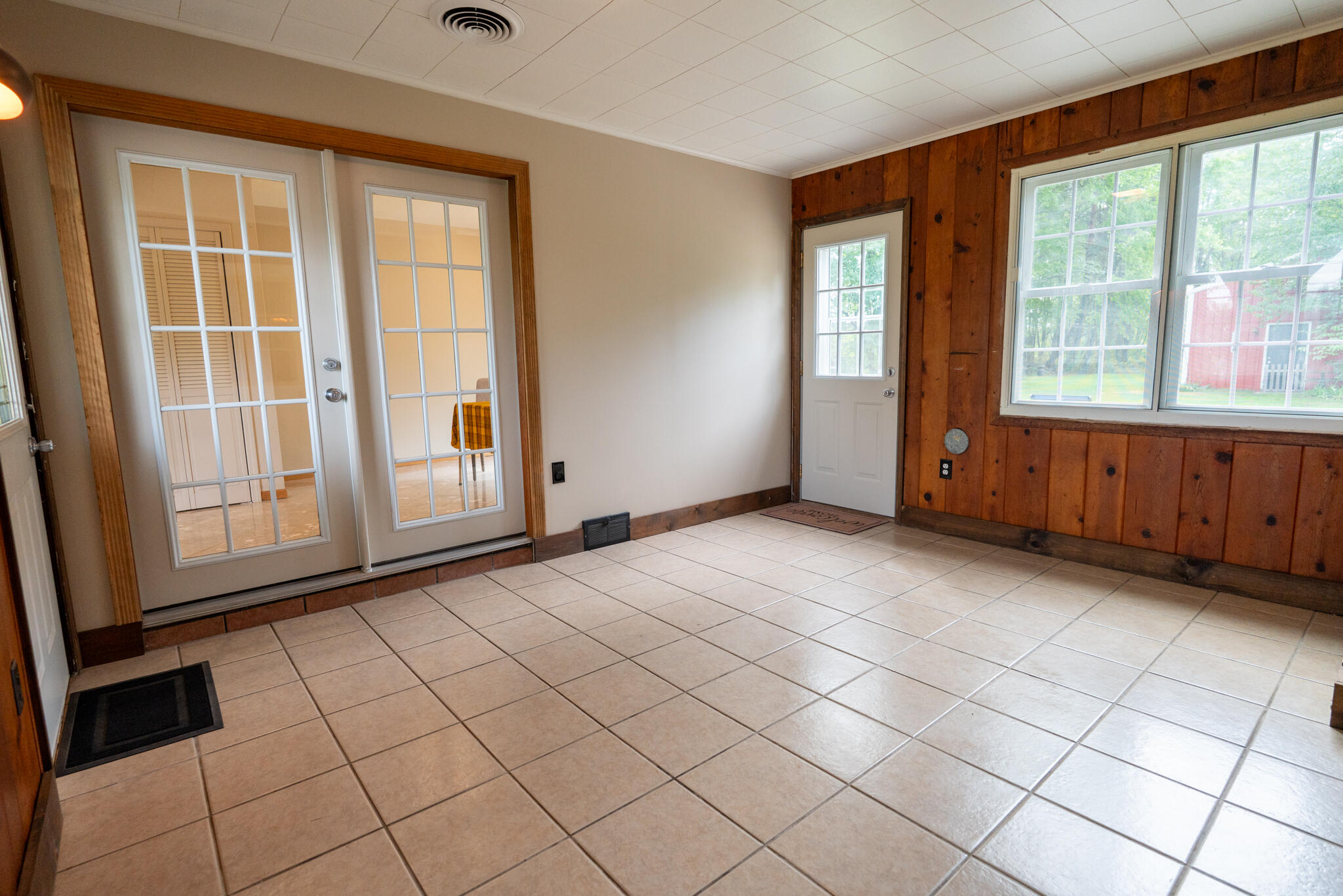 4241 136th Avenue Holland MI 49424