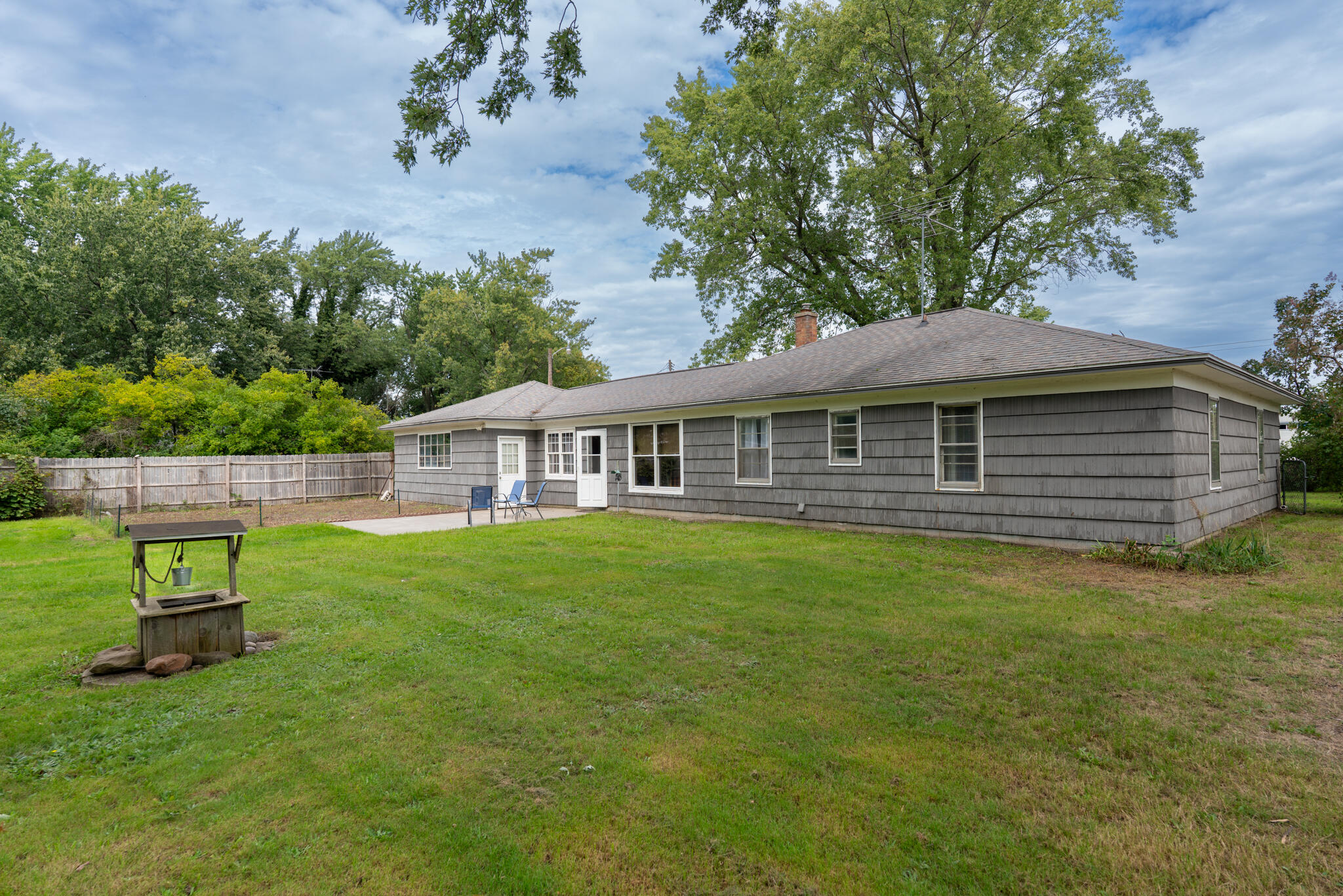 4241 136th Avenue Holland MI 49424