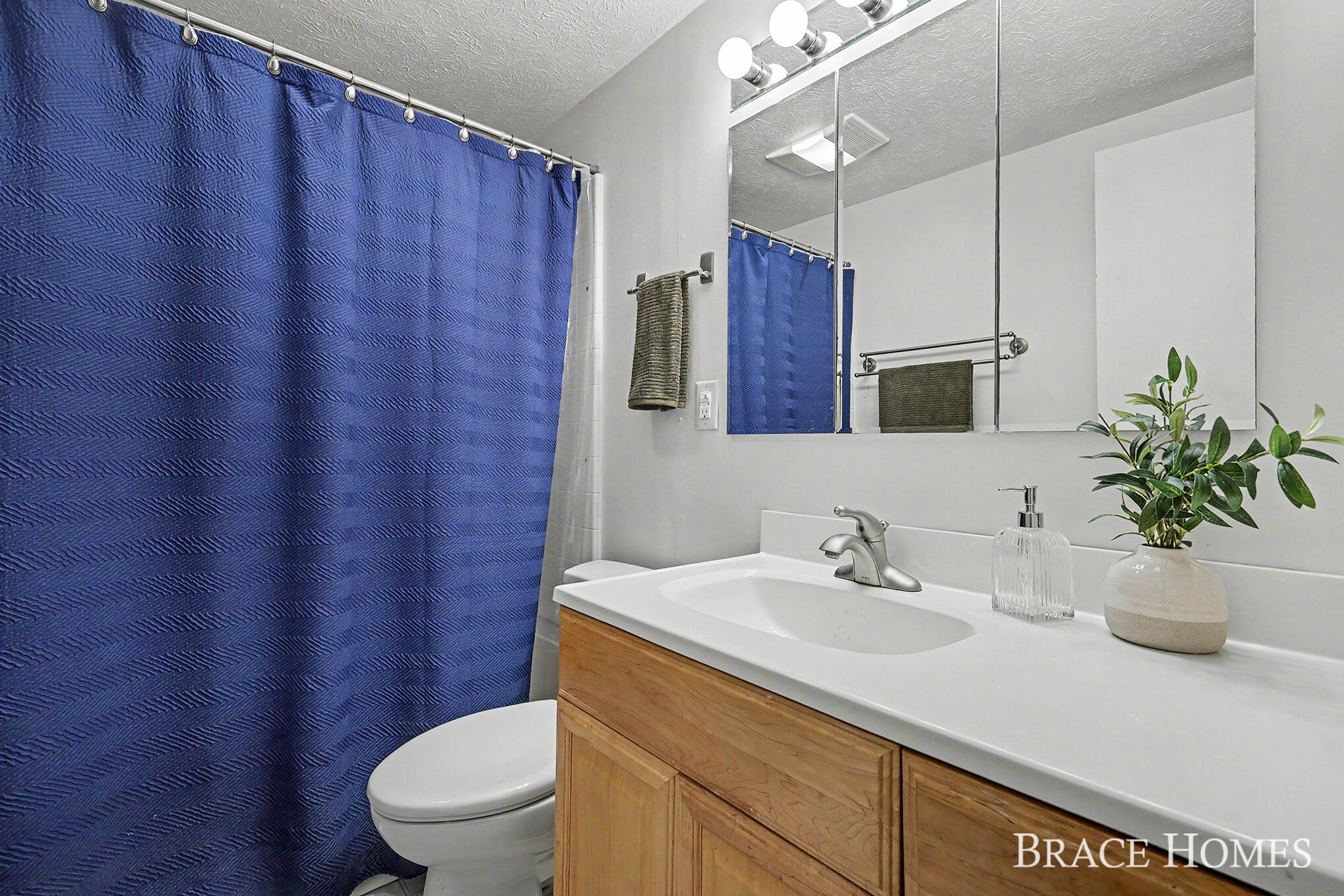 3284 N 146th Avenue Holland MI 49424