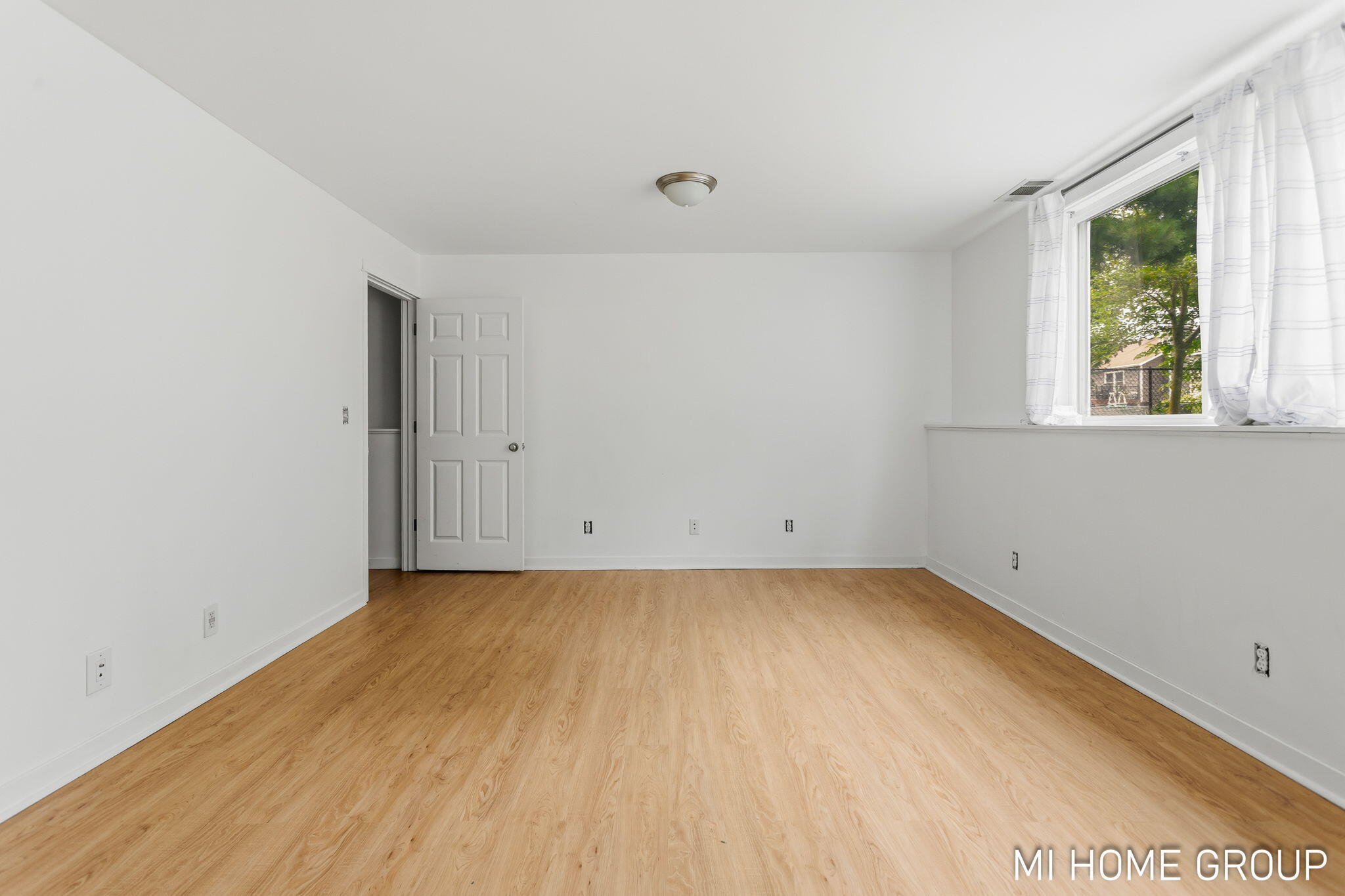 3849 142nd Avenue Holland MI 49424