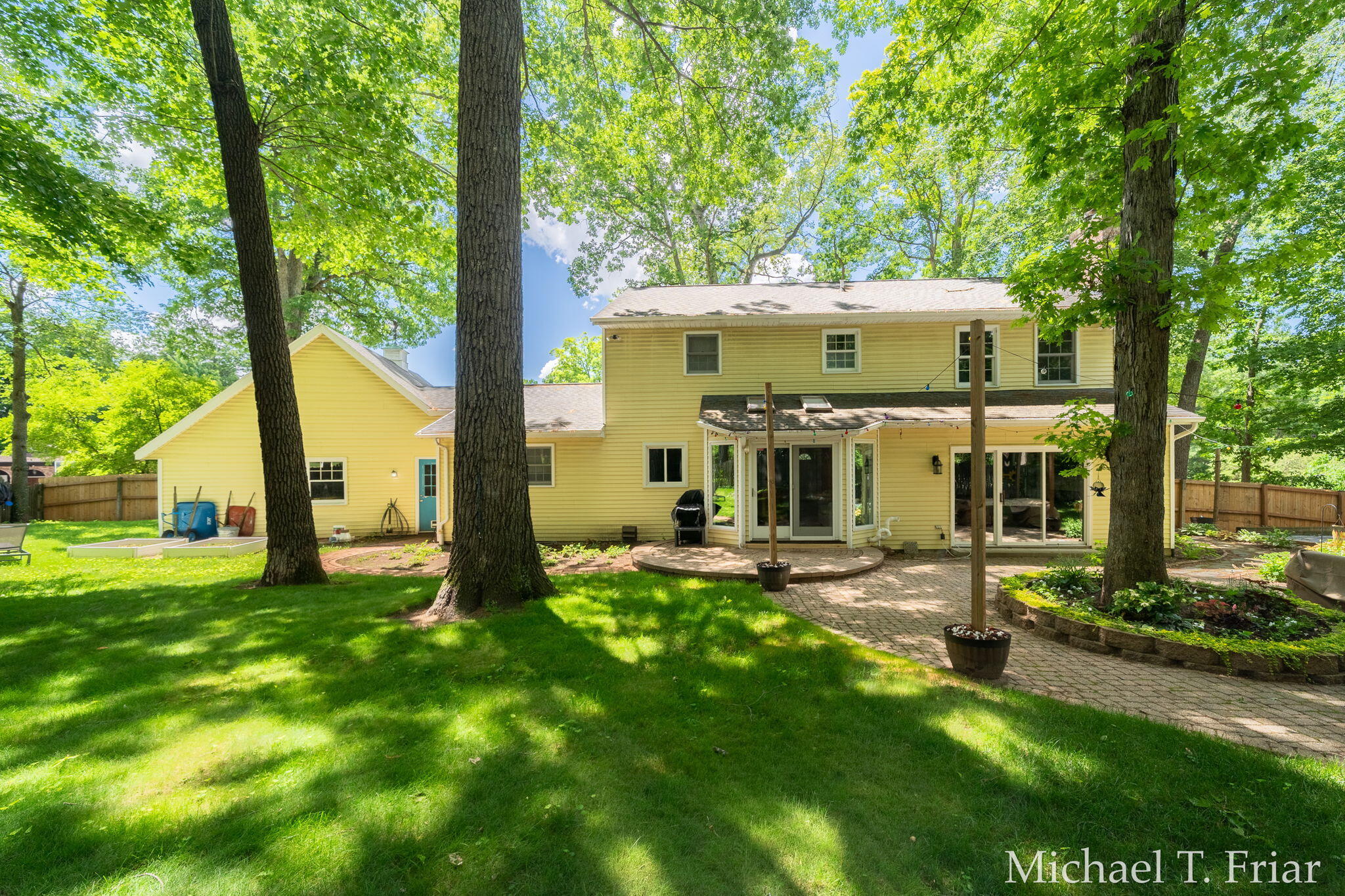 7421 Treeline Drive SE Grand Rapids MI 49546