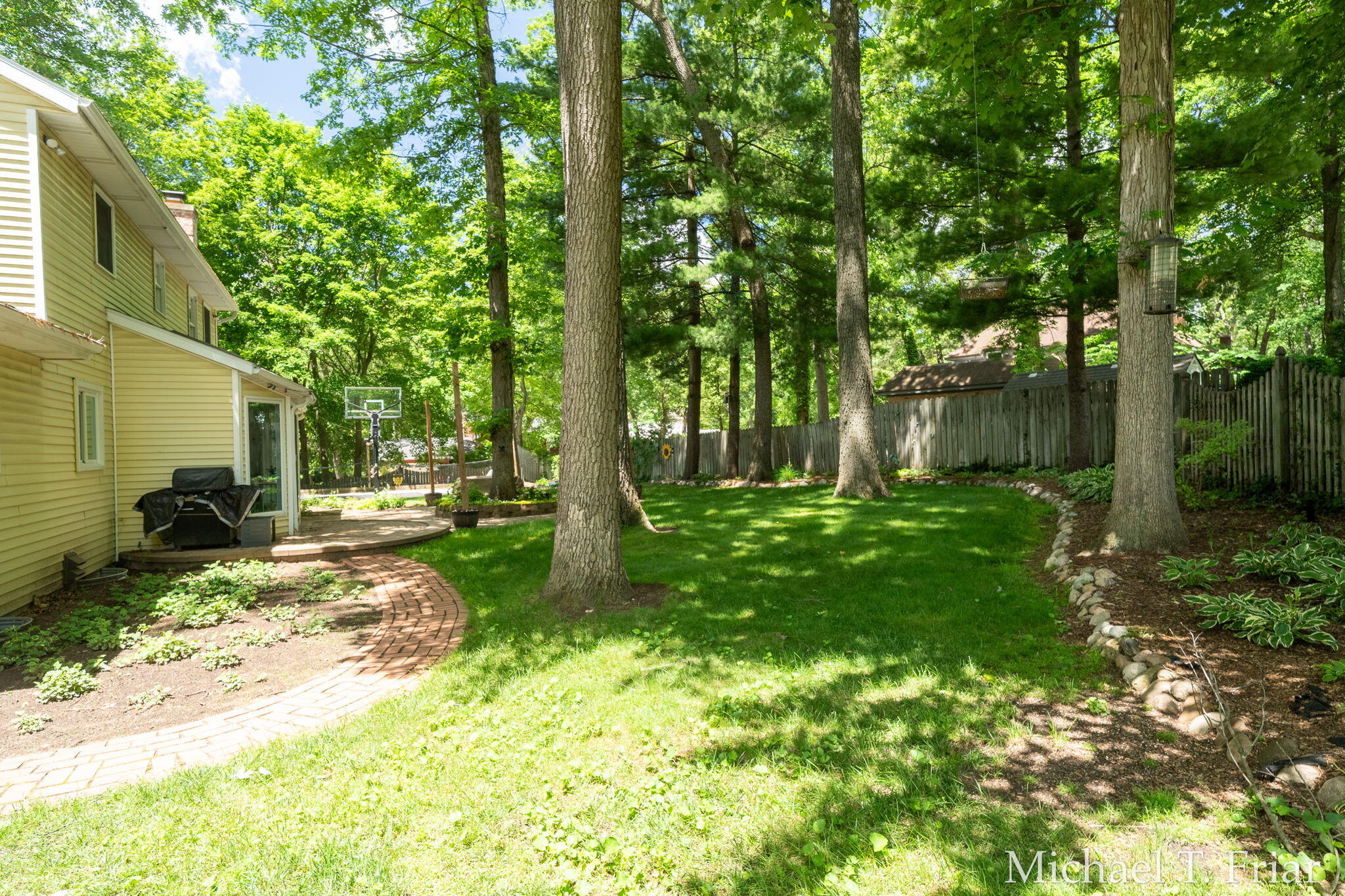 7421 Treeline Drive SE Grand Rapids MI 49546