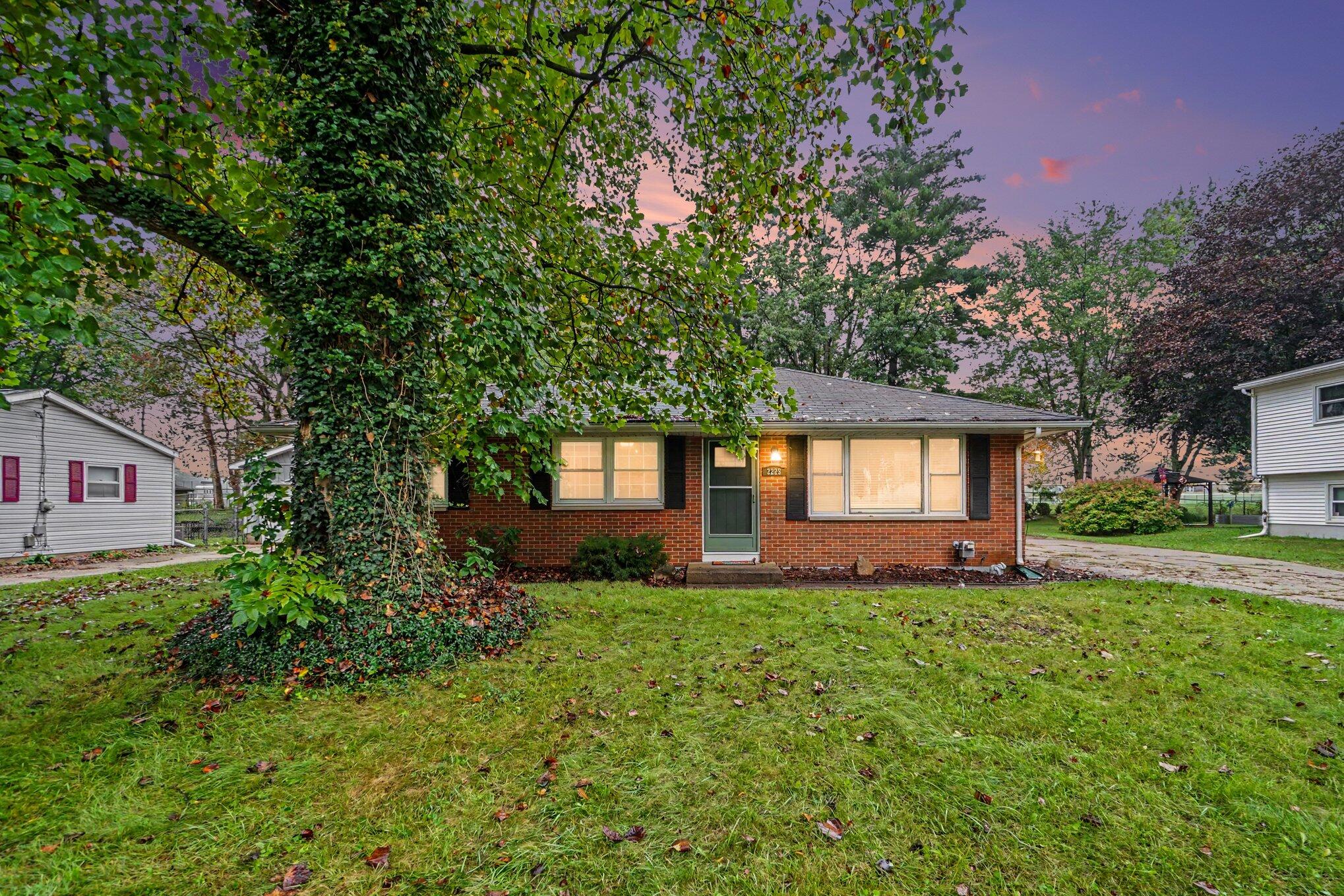 2223 Cumberland Street Kalamazoo MI 49006