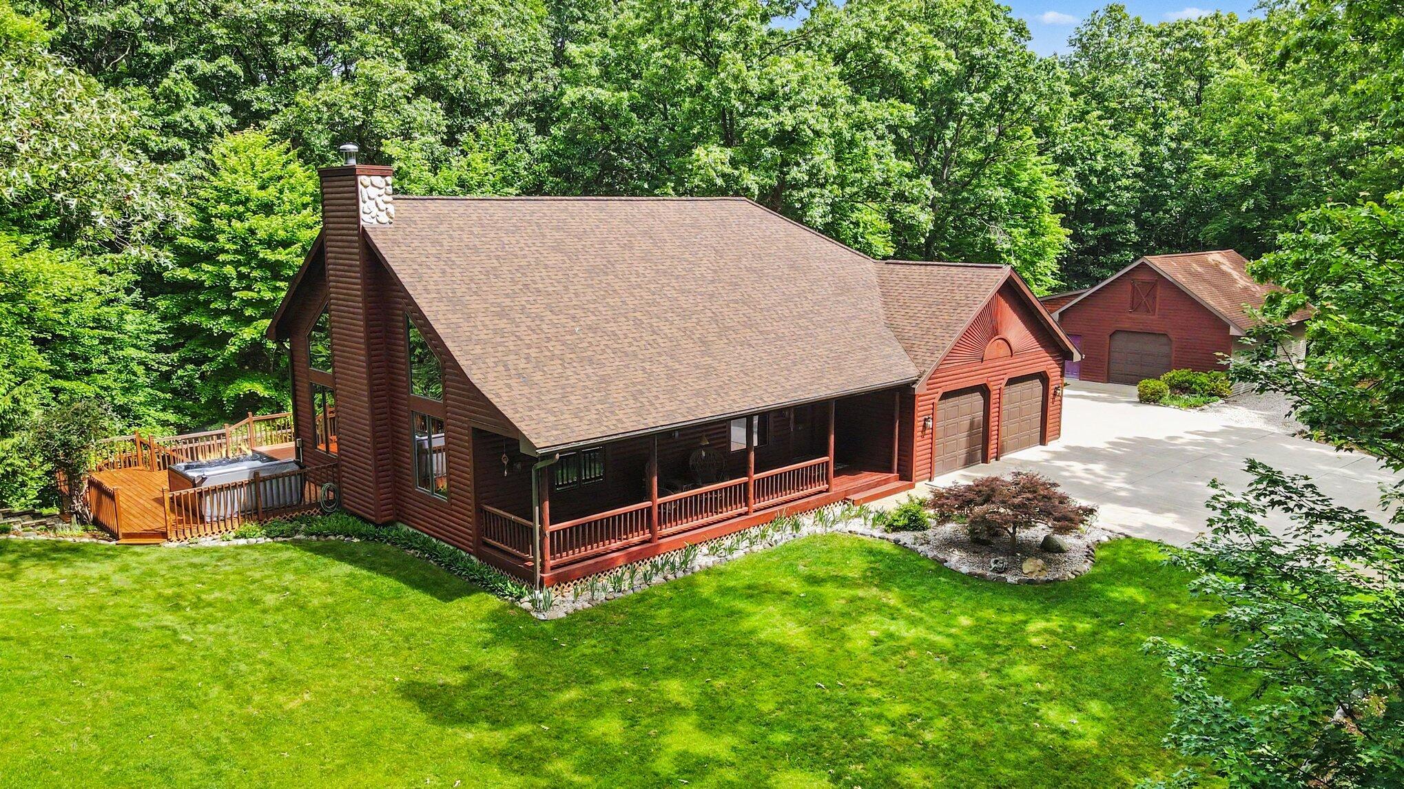 655 Auburn Trail SE Ada MI 49301