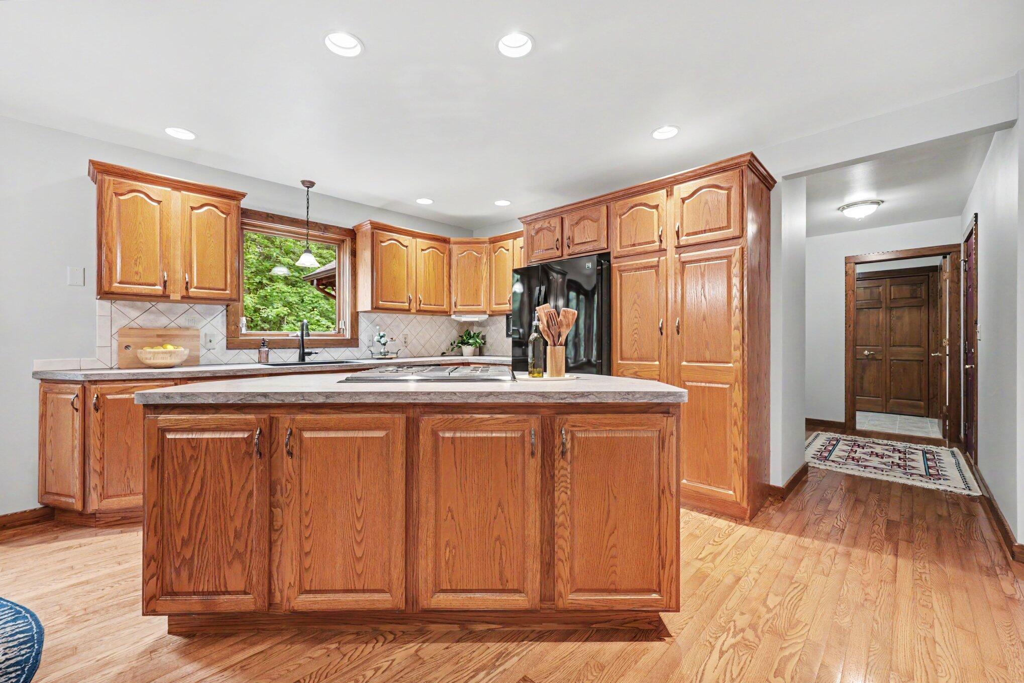 655 Auburn Trail SE Ada MI 49301