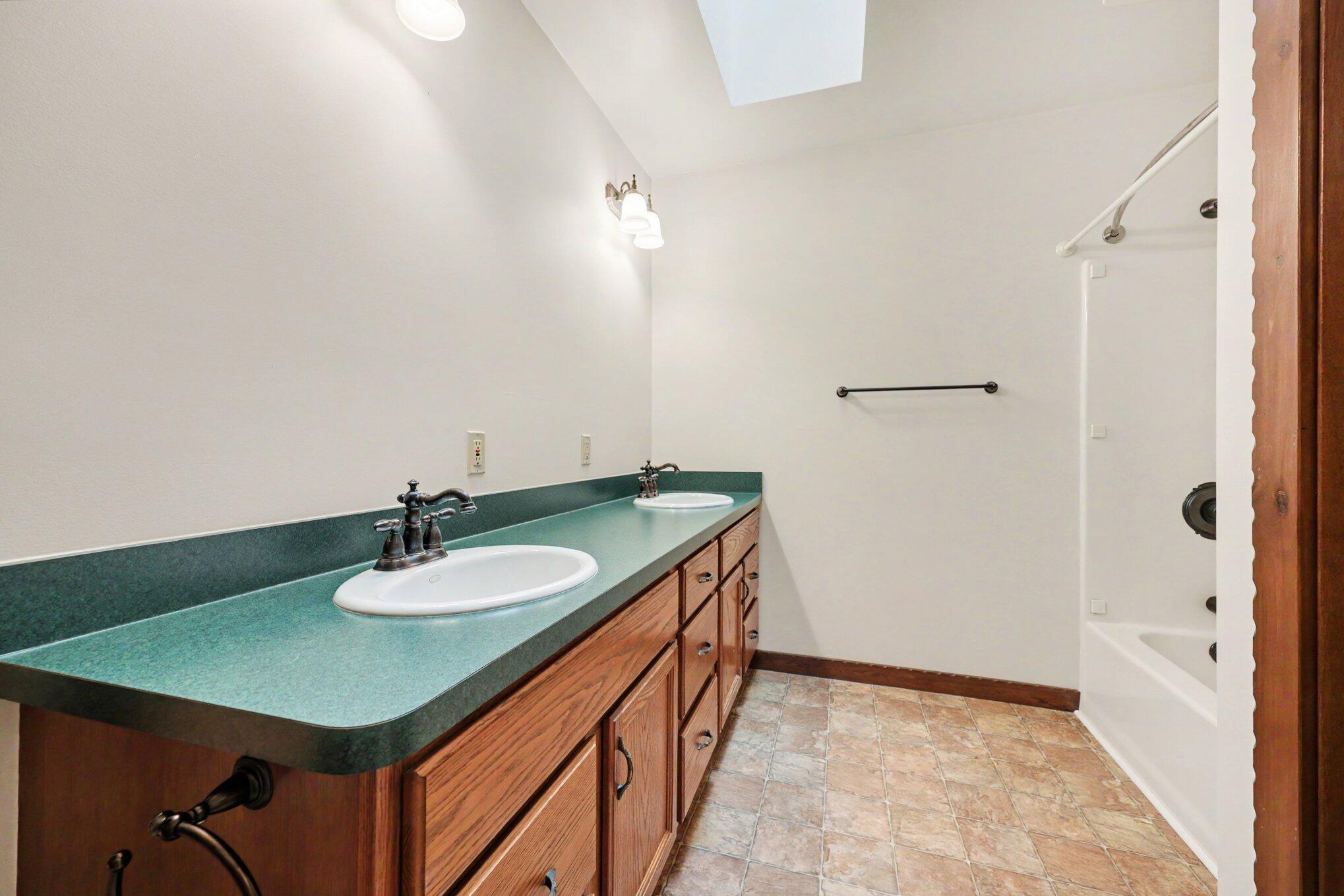 655 Auburn Trail SE Ada MI 49301