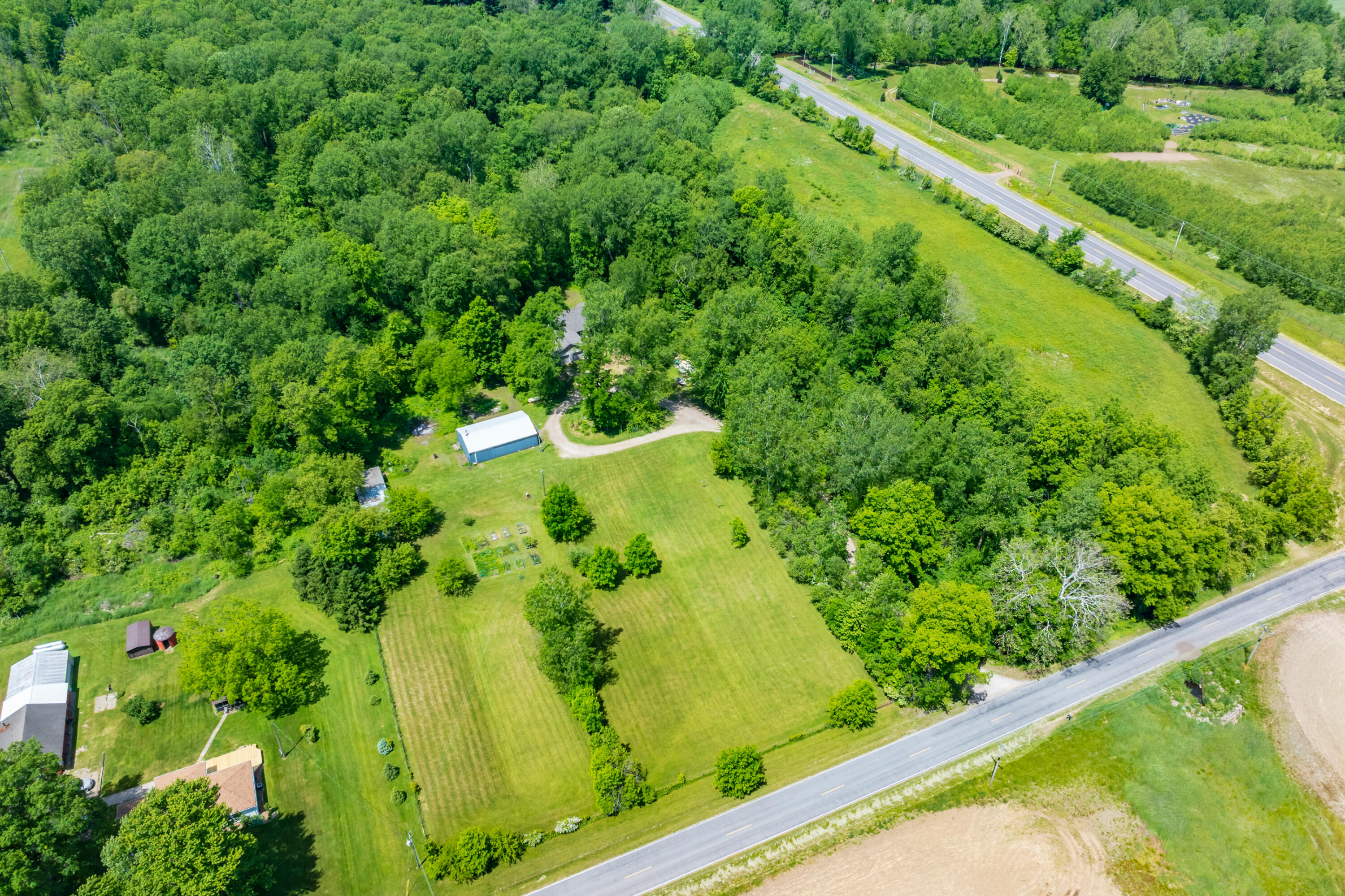 56200 California Road Dowagiac MI 49047