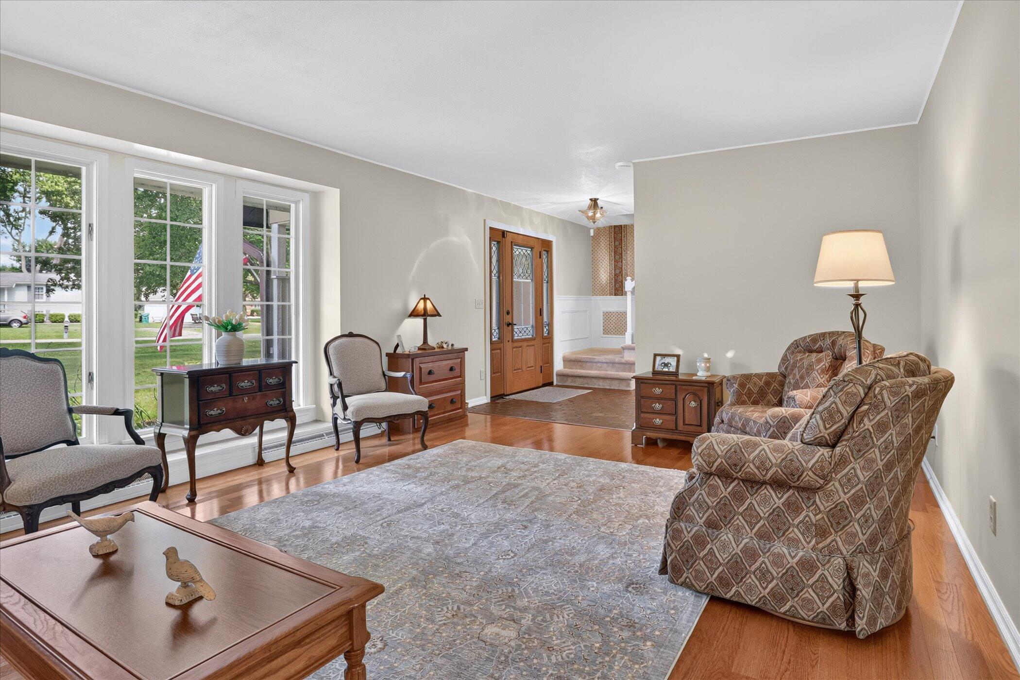 22279 Loupee Drive Cassopolis MI 49031