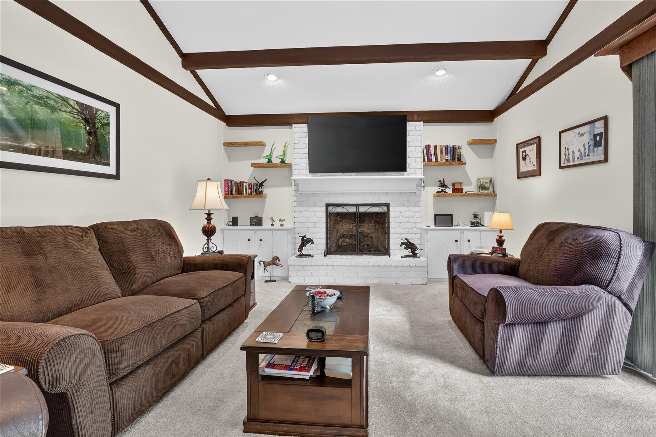 22279 Loupee Drive Cassopolis MI 49031