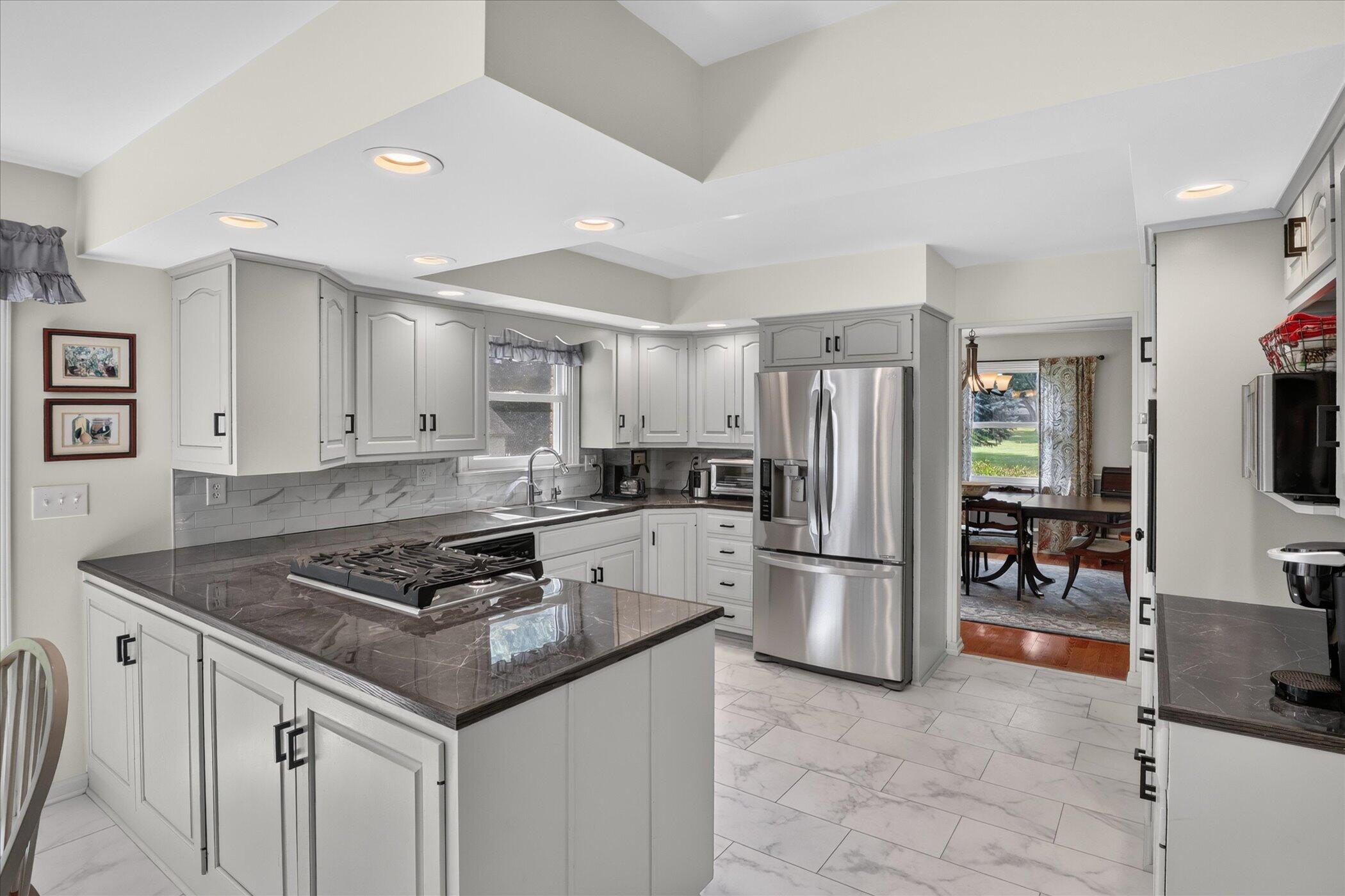 22279 Loupee Drive Cassopolis MI 49031